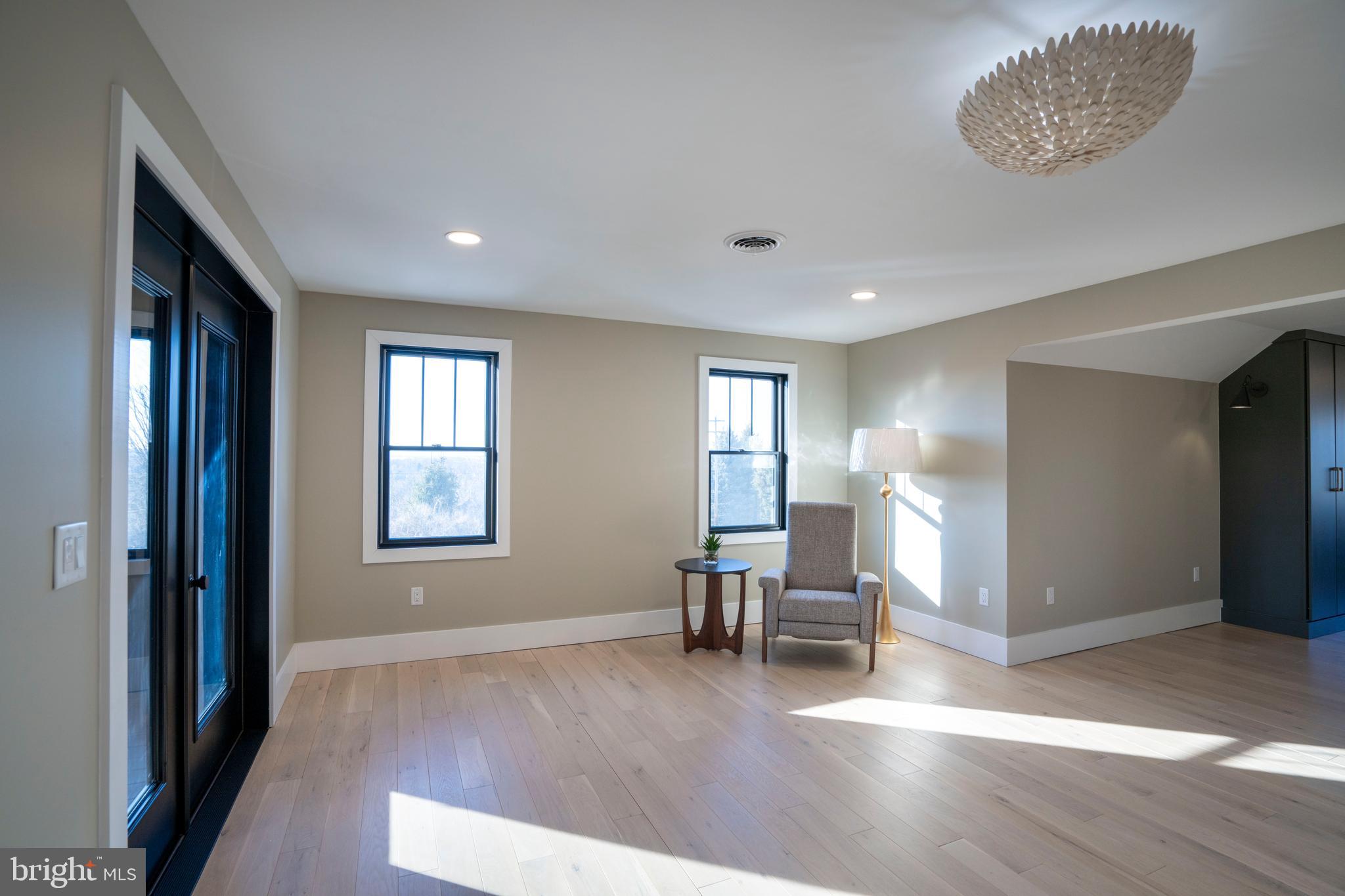 OAK GROVE - Residential