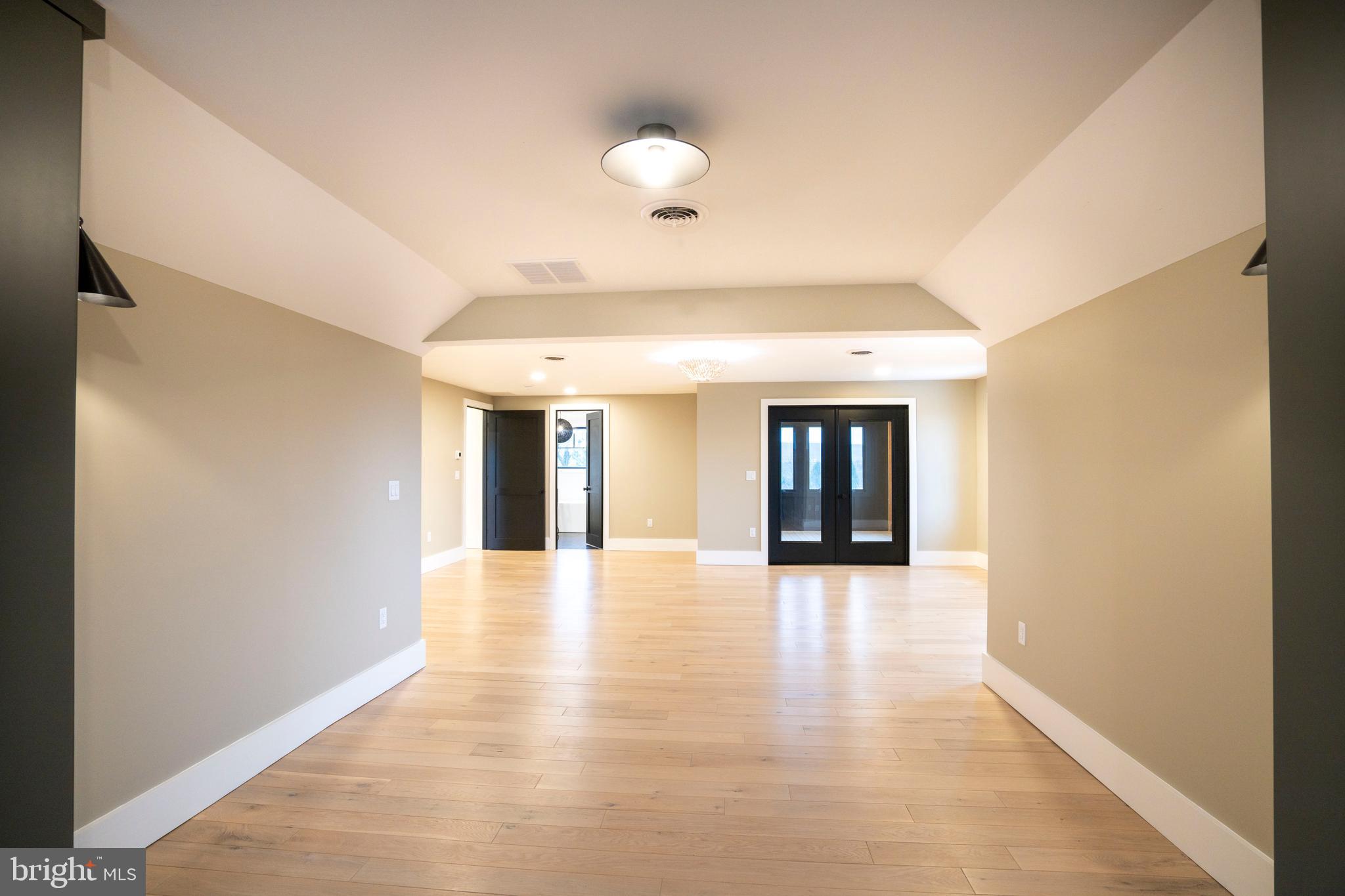 OAK GROVE - Residential