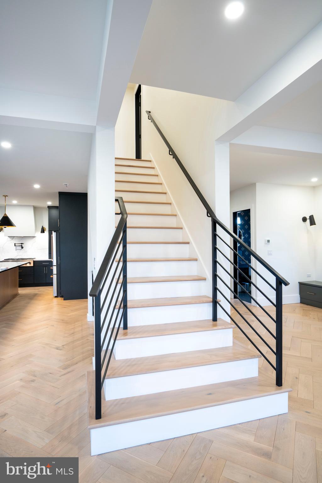OAK GROVE - Residential