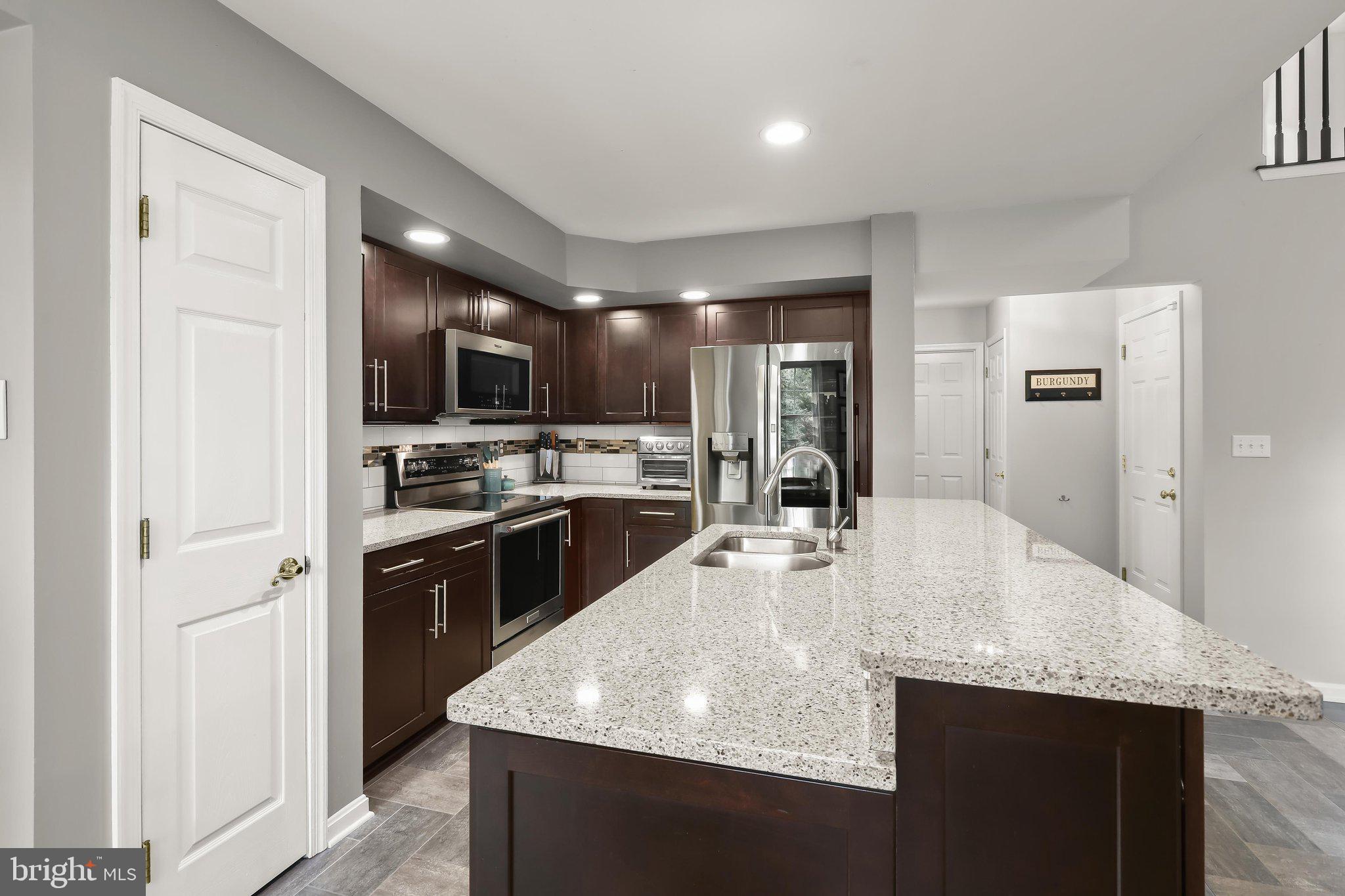 MANORWOOD - Residential