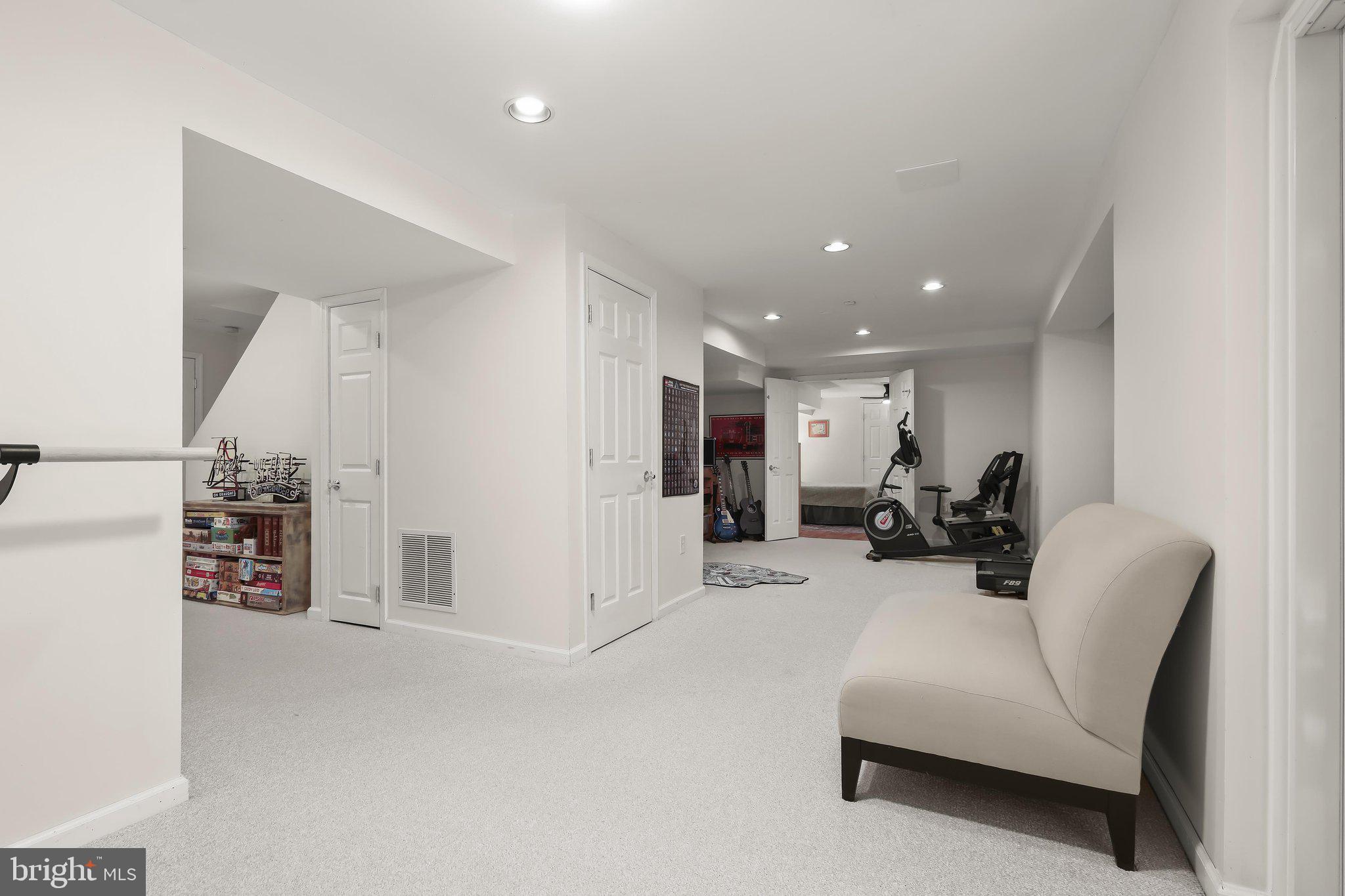 MANORWOOD - Residential