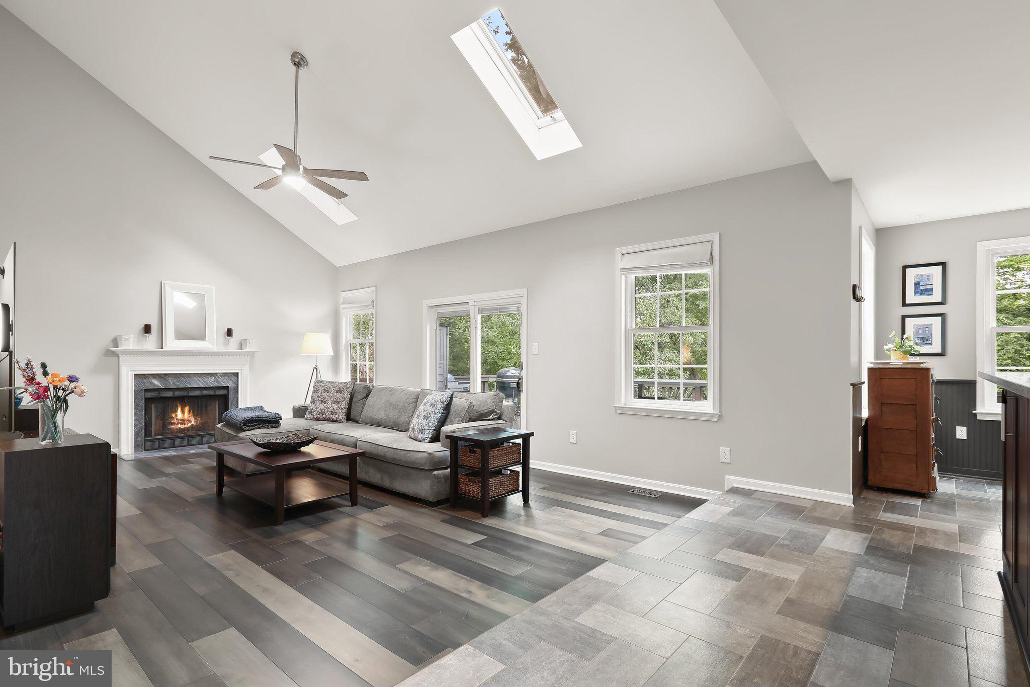 MANORWOOD - Residential