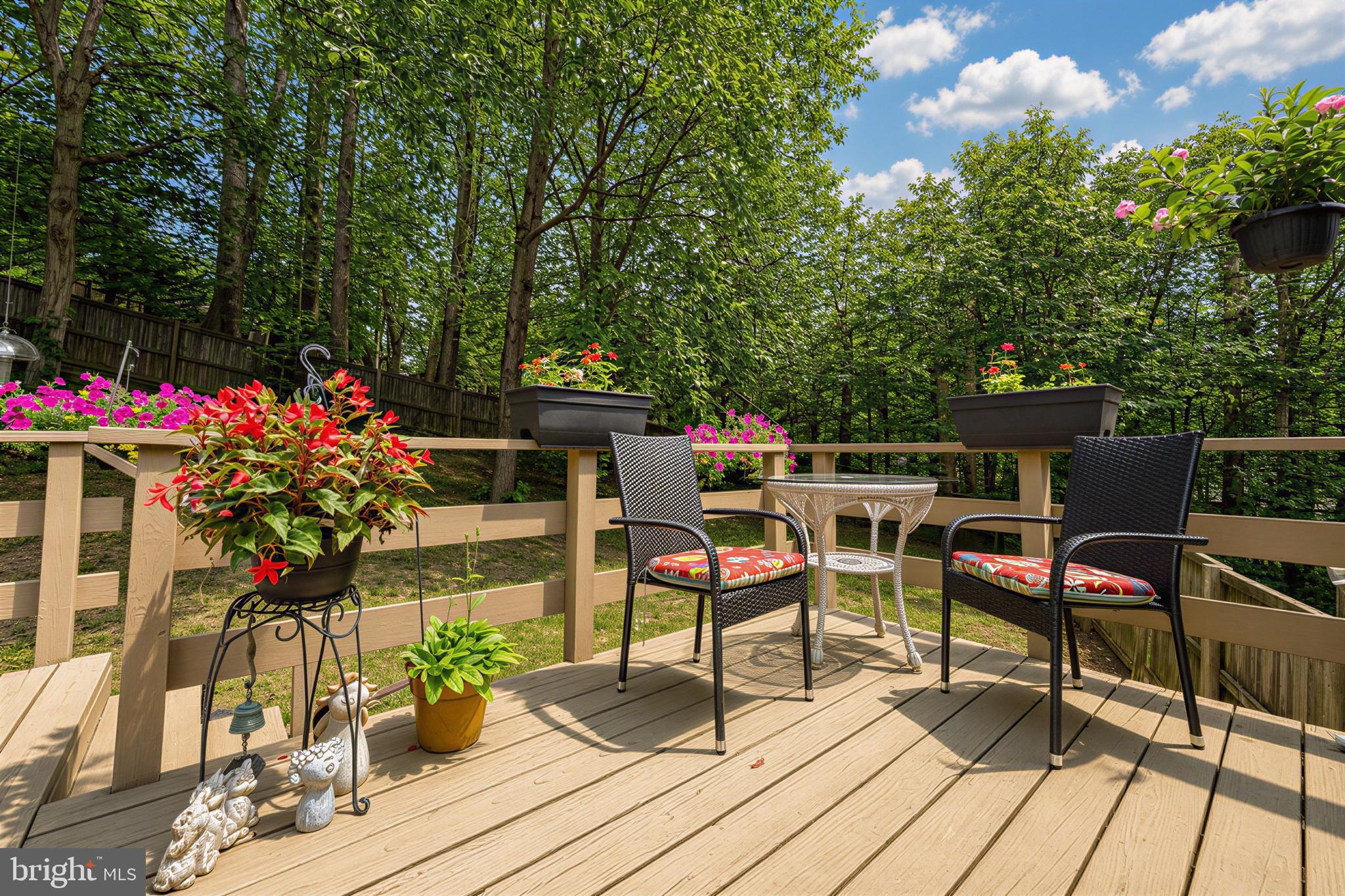 POPLAR WOODS - Residential