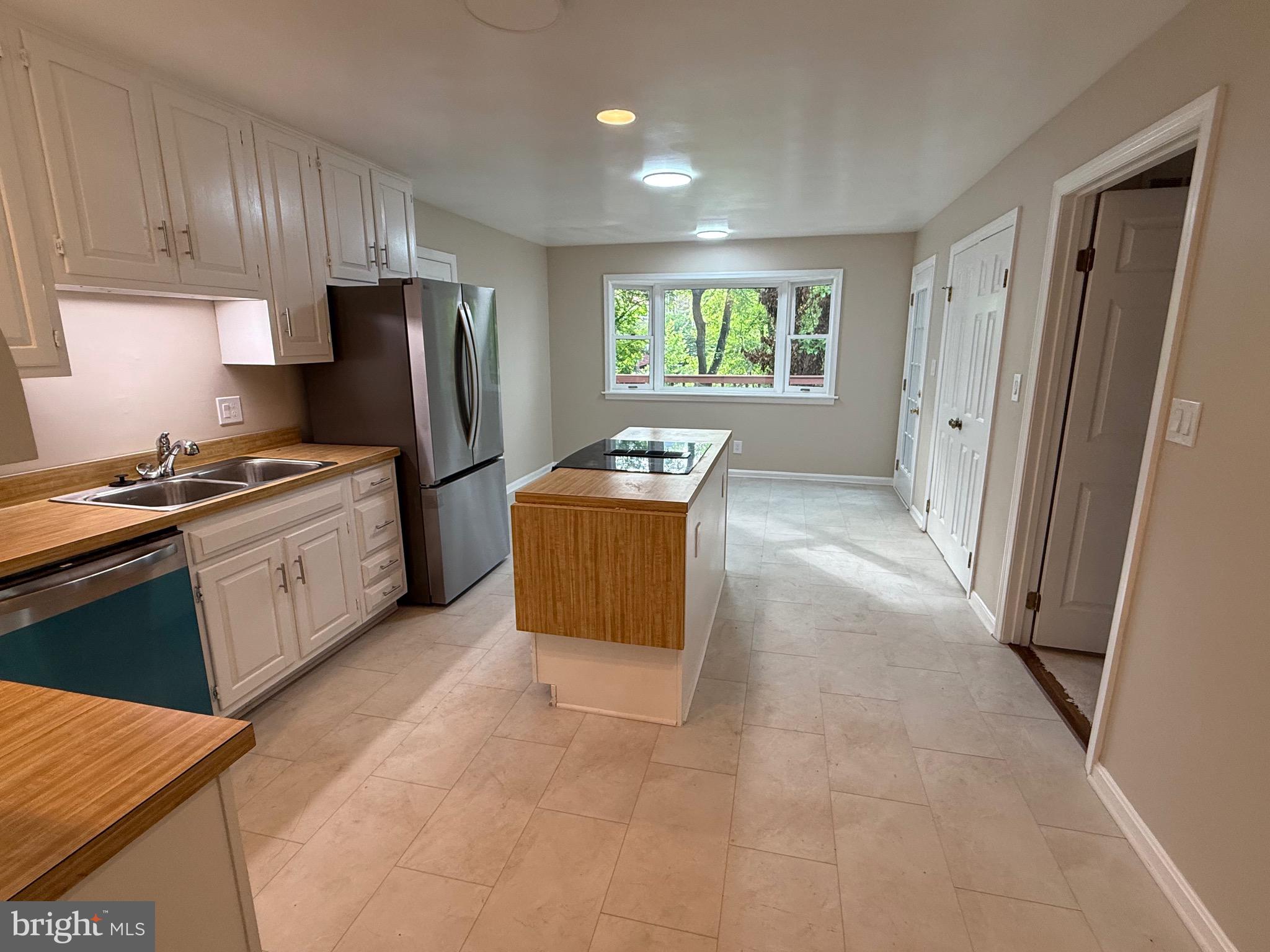 FERRY LANDING VILLA - Residential