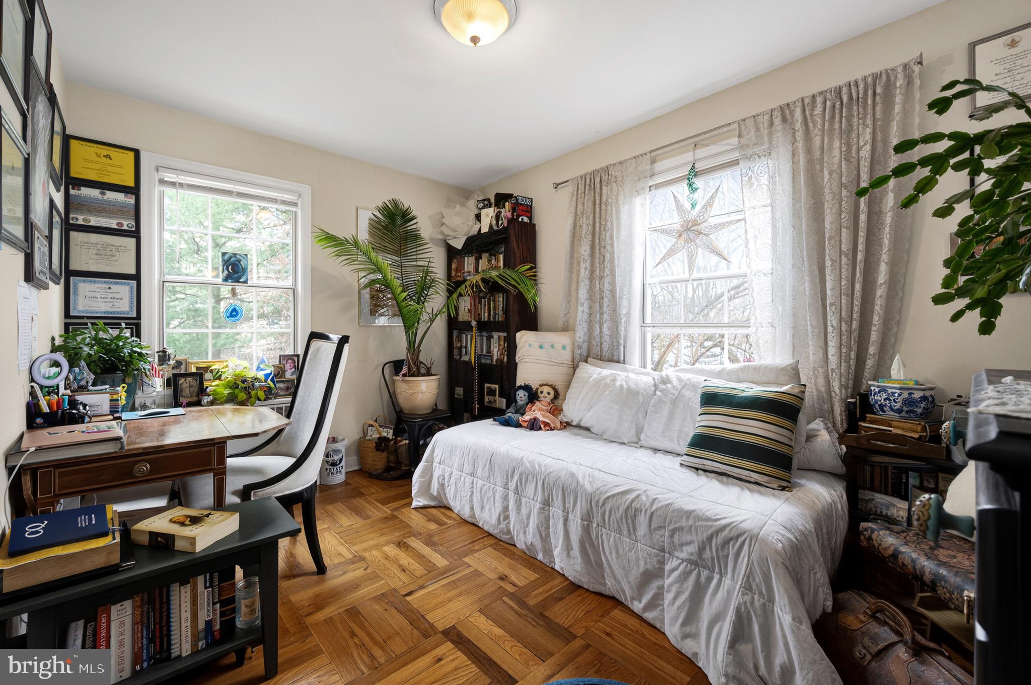 BELLE VIEW - Residential
