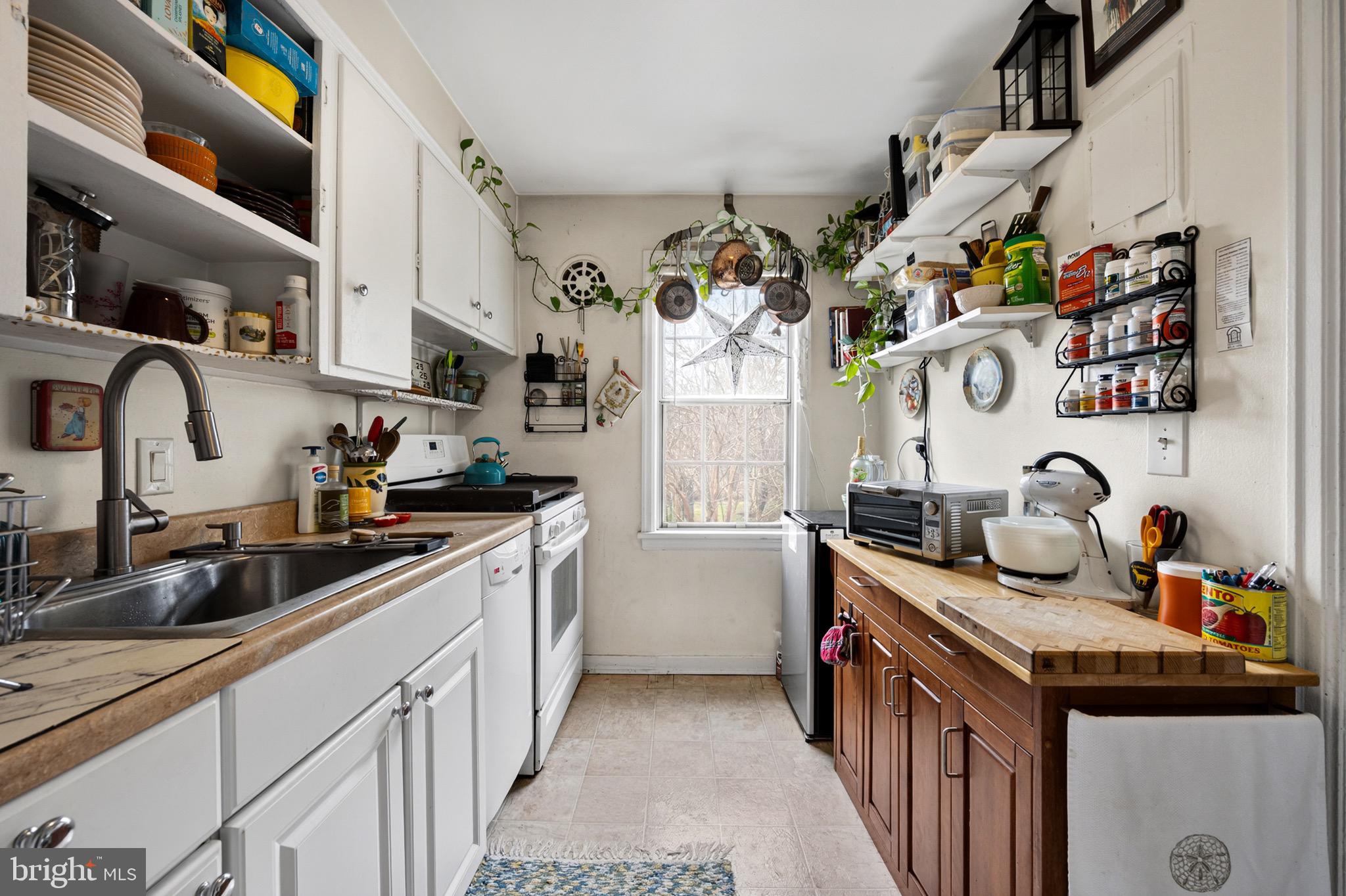 BELLE VIEW - Residential