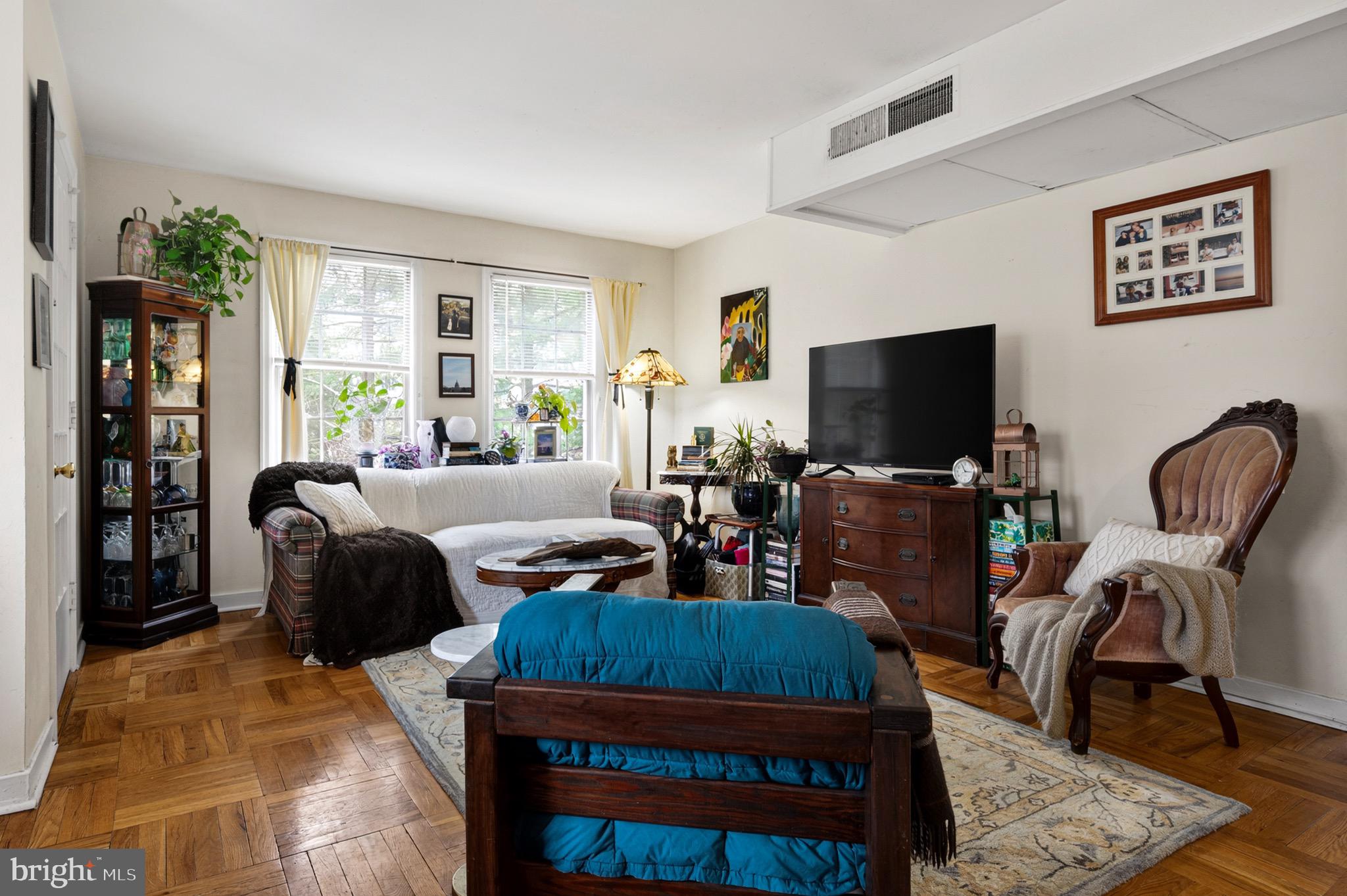 BELLE VIEW - Residential