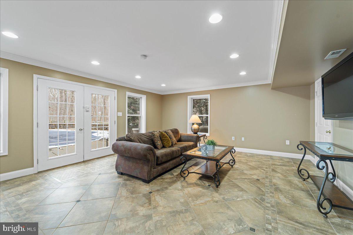 MILLBROOKE - Residential