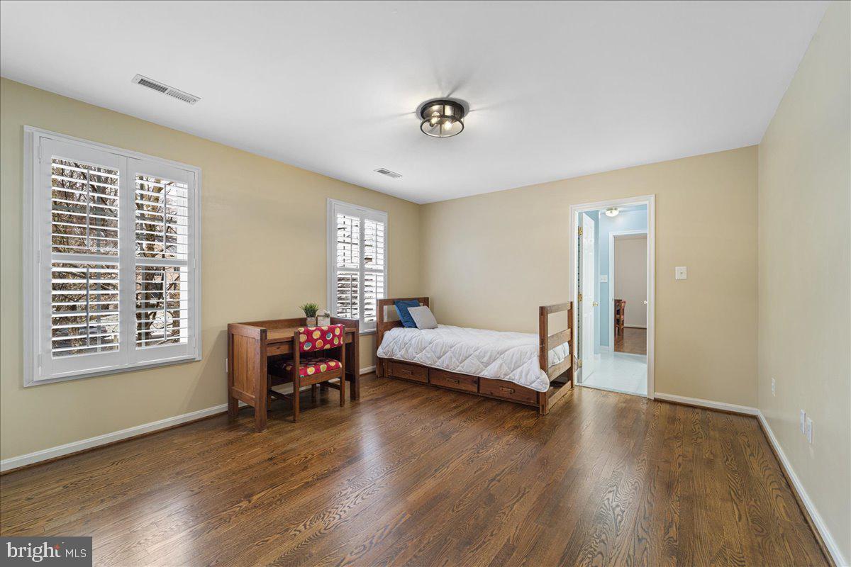 MILLBROOKE - Residential