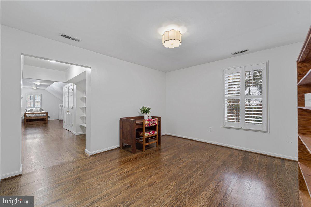 MILLBROOKE - Residential