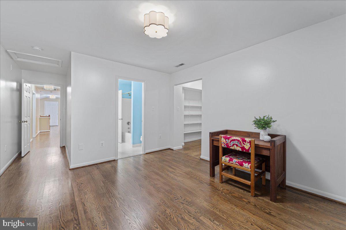MILLBROOKE - Residential