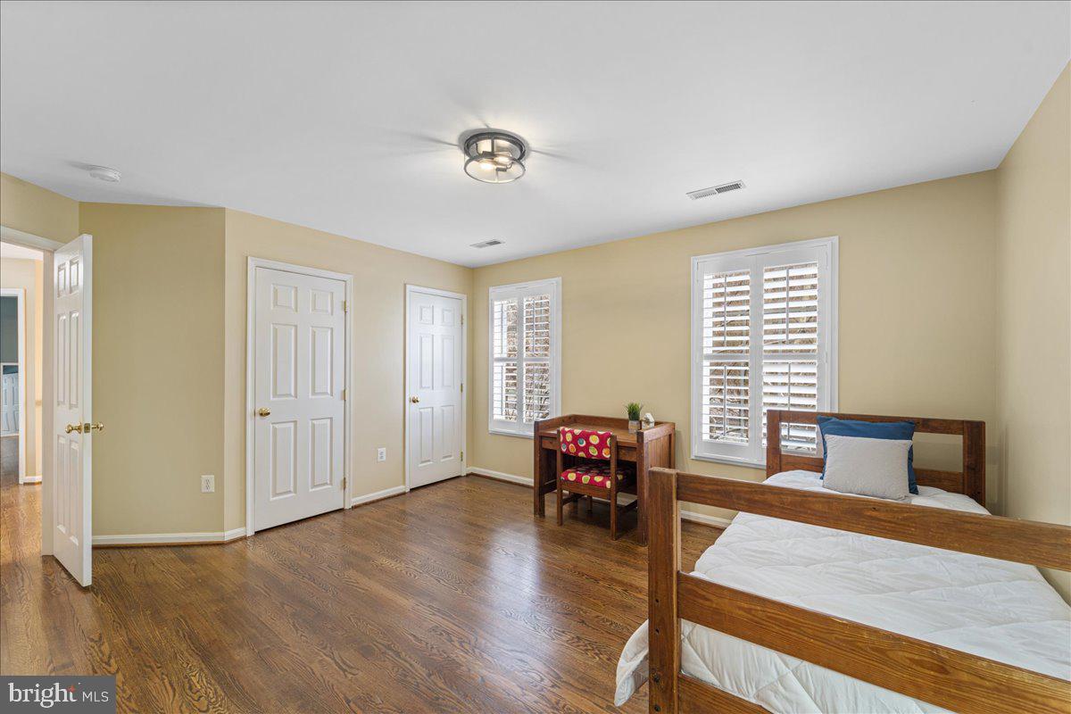 MILLBROOKE - Residential
