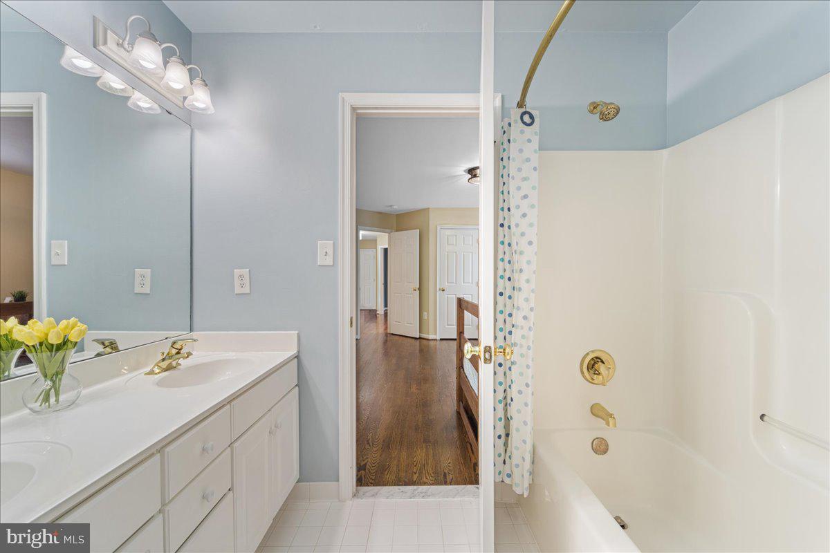 MILLBROOKE - Residential