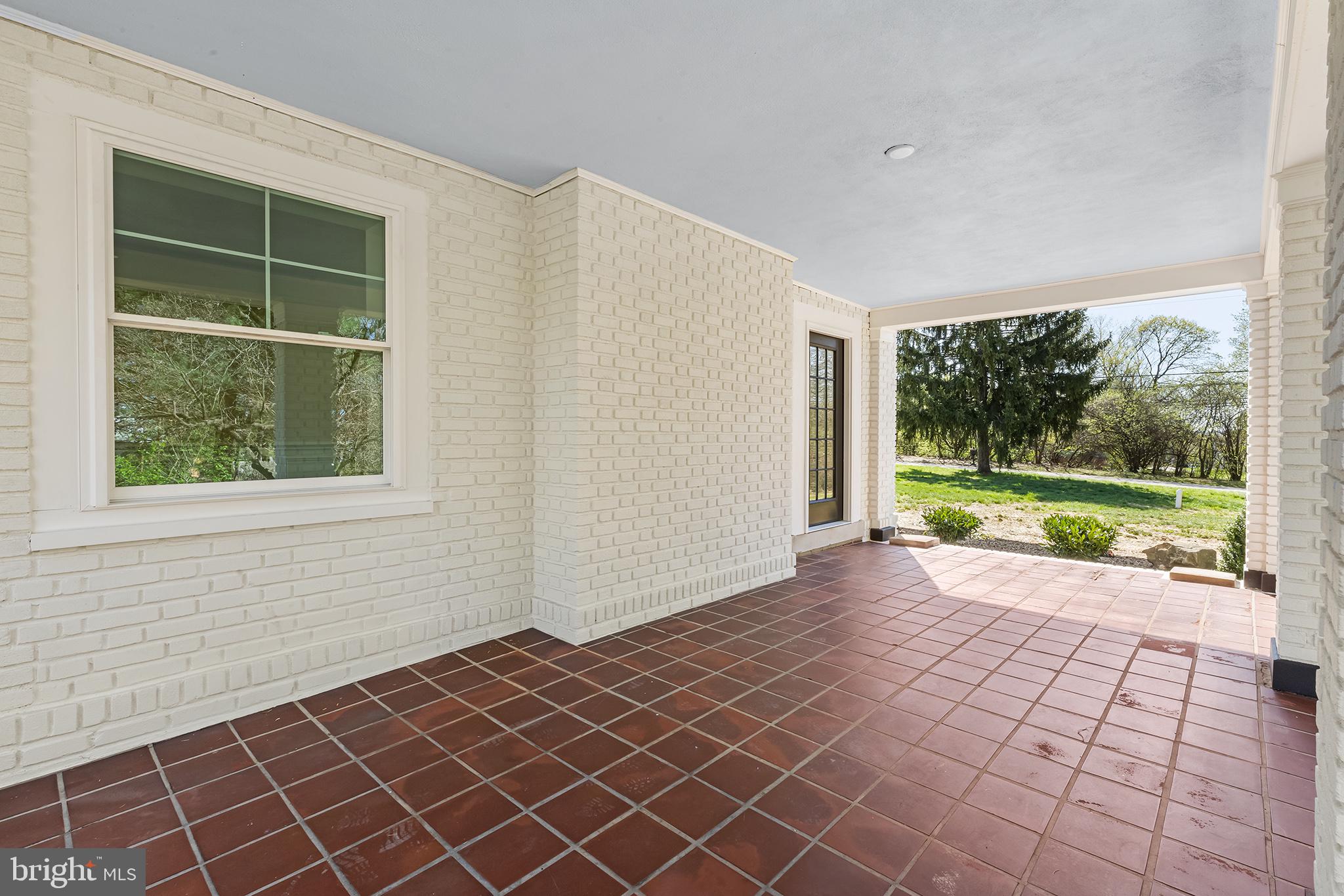 CURRAN TERRACE - Residential