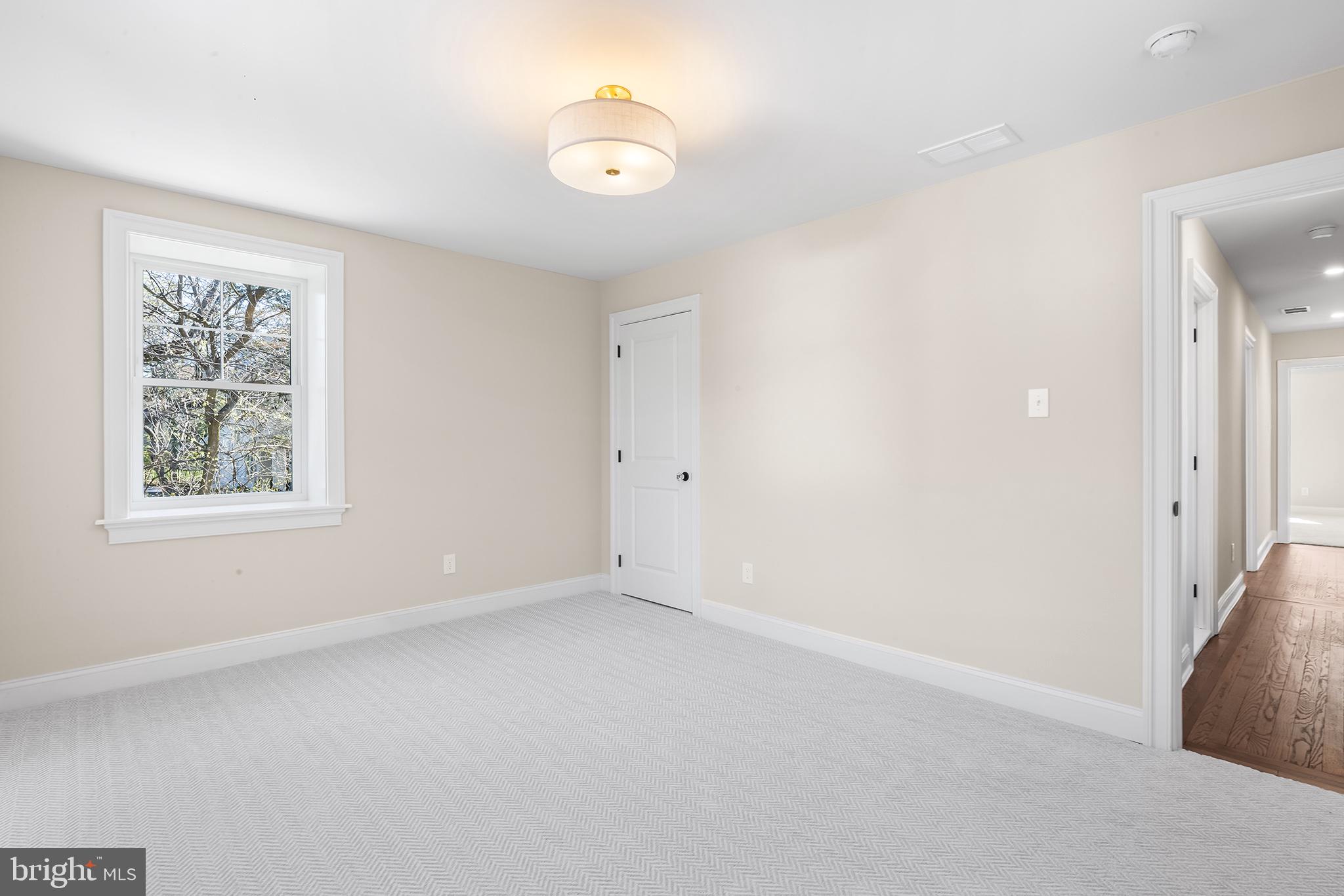 CURRAN TERRACE - Residential