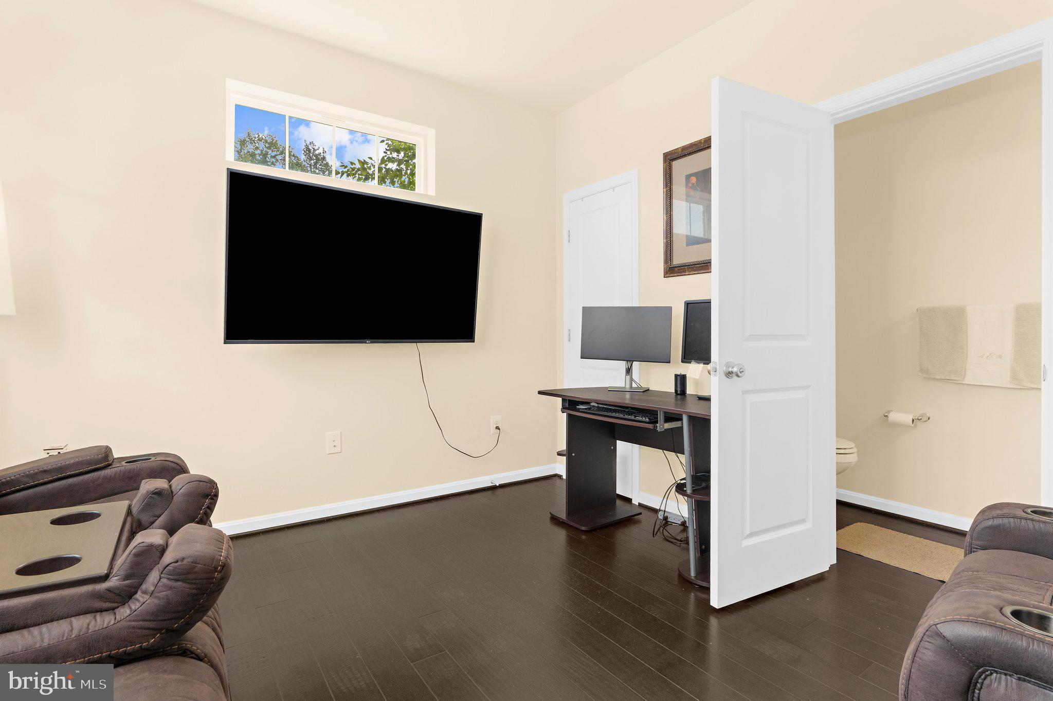 STEEPLECHASE - Residential