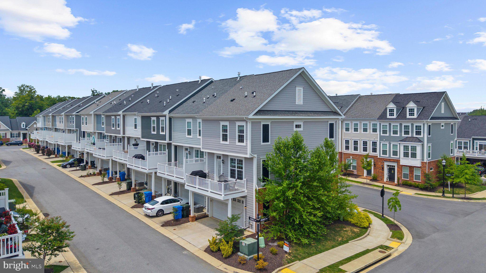STEEPLECHASE - Residential