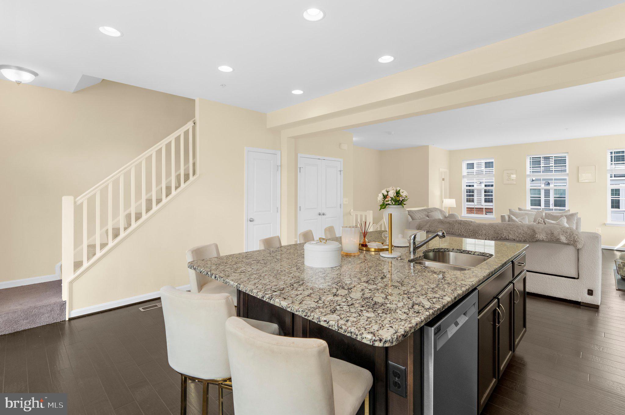 STEEPLECHASE - Residential