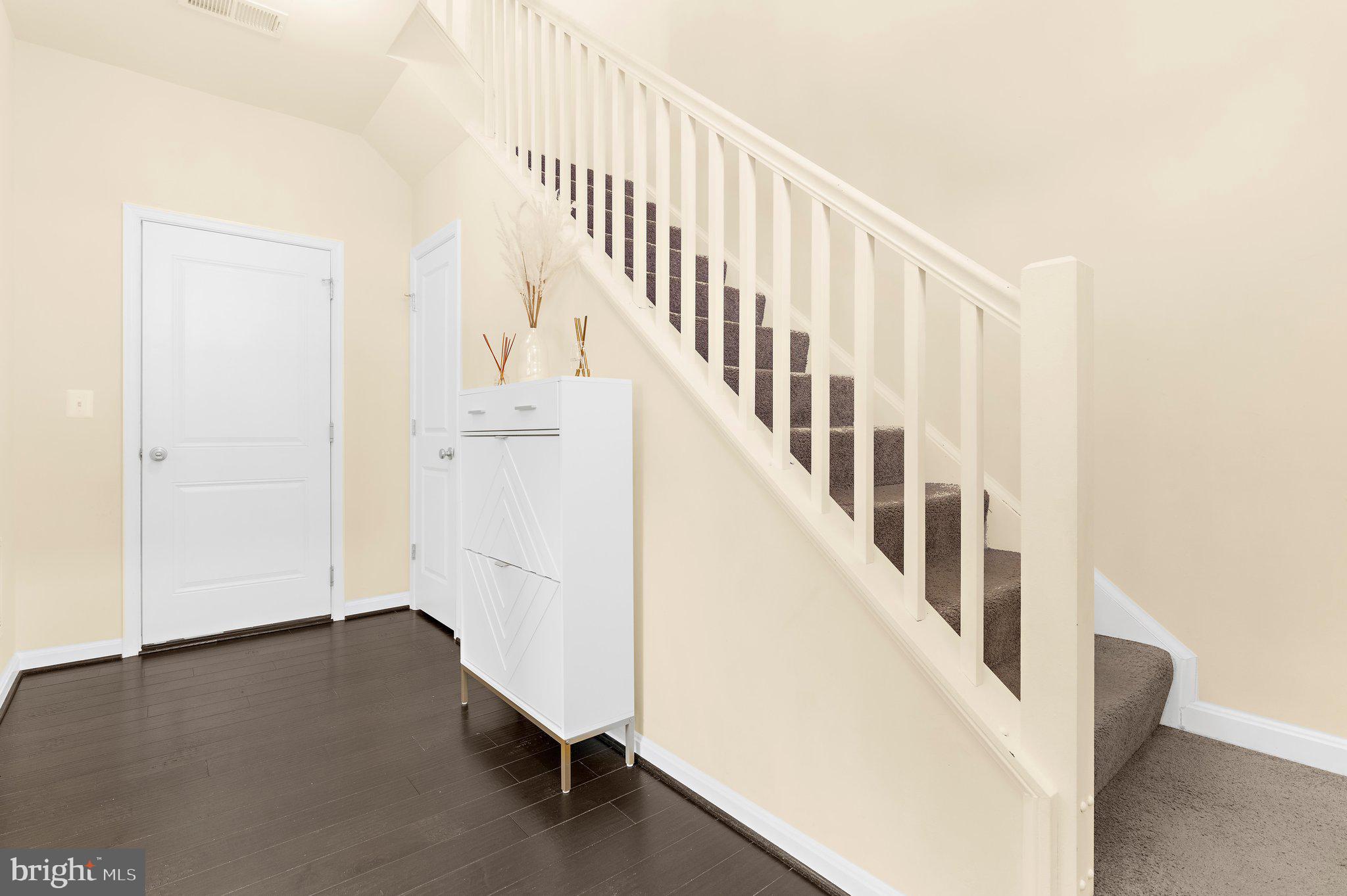 STEEPLECHASE - Residential