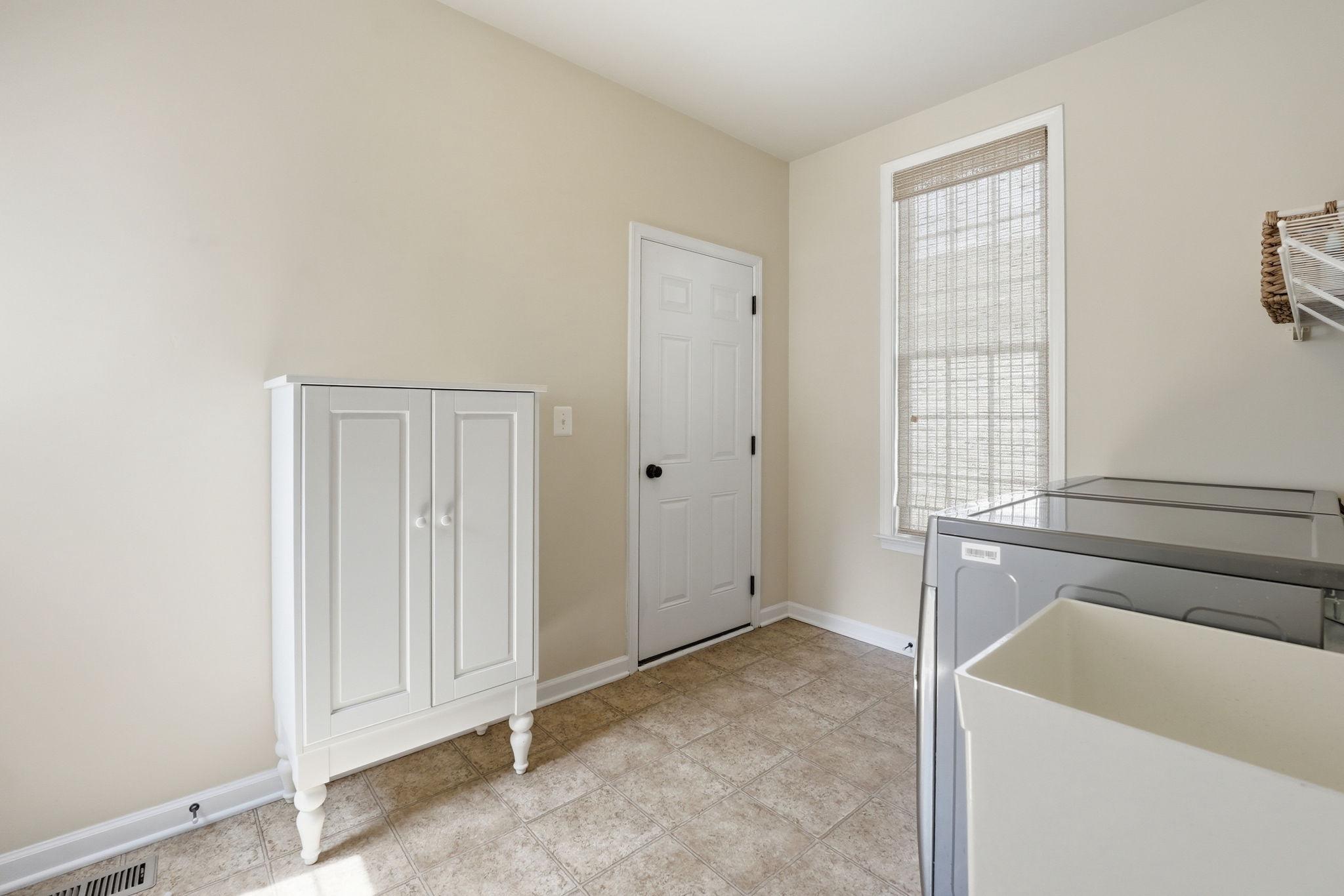 DOMINION VALLEY COUNTRY CLUB - Residential