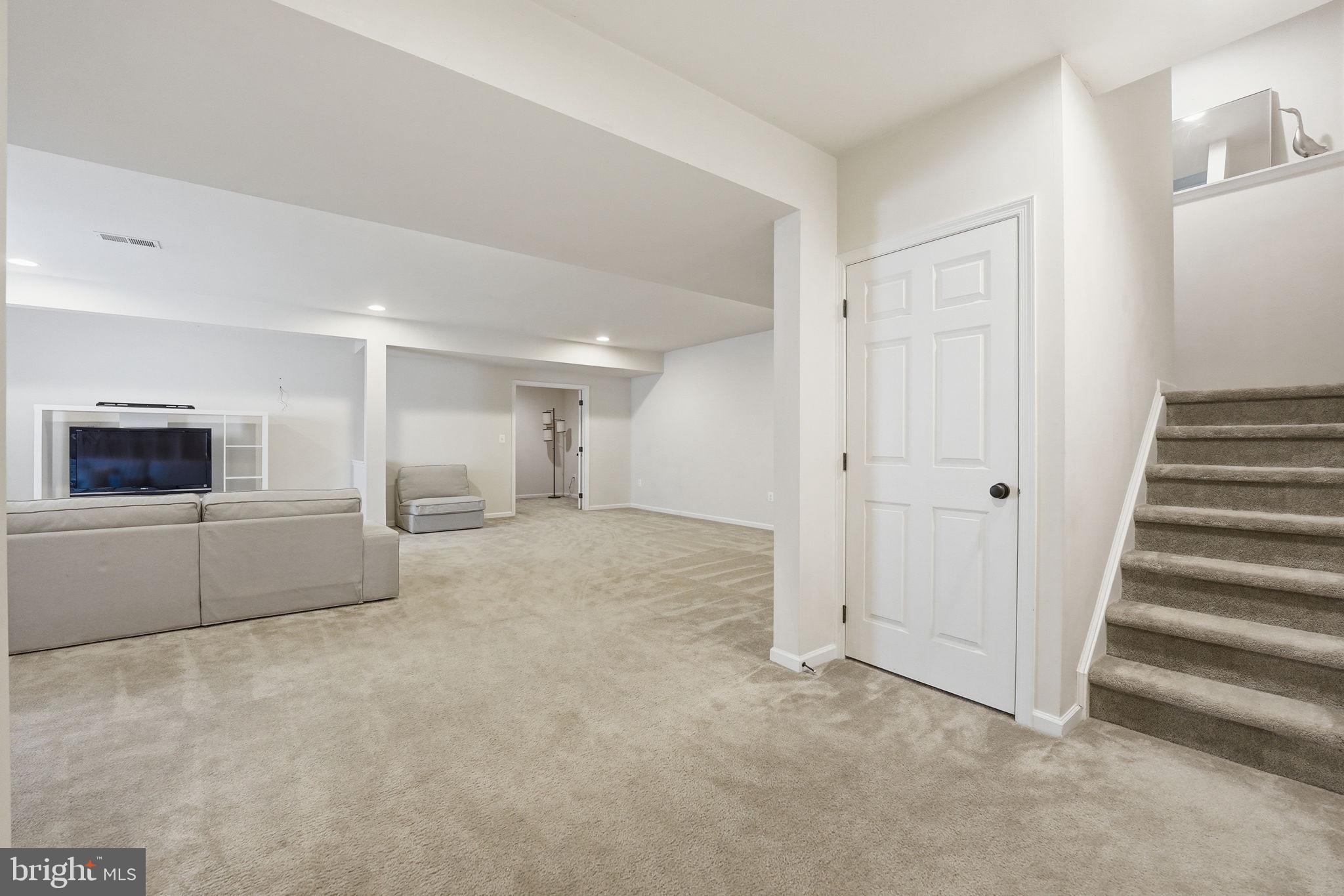 DOMINION VALLEY COUNTRY CLUB - Residential