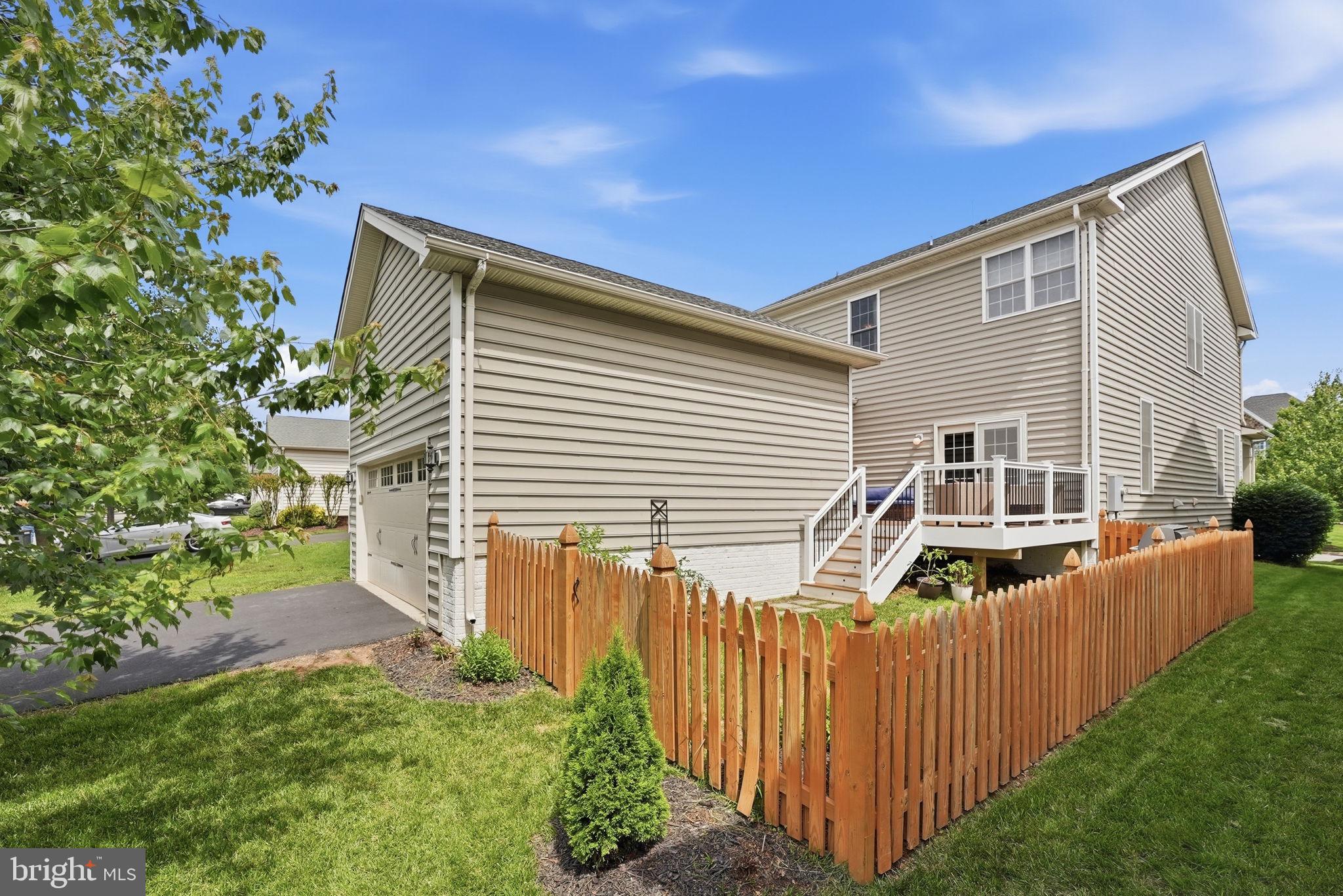 DOMINION VALLEY COUNTRY CLUB - Residential