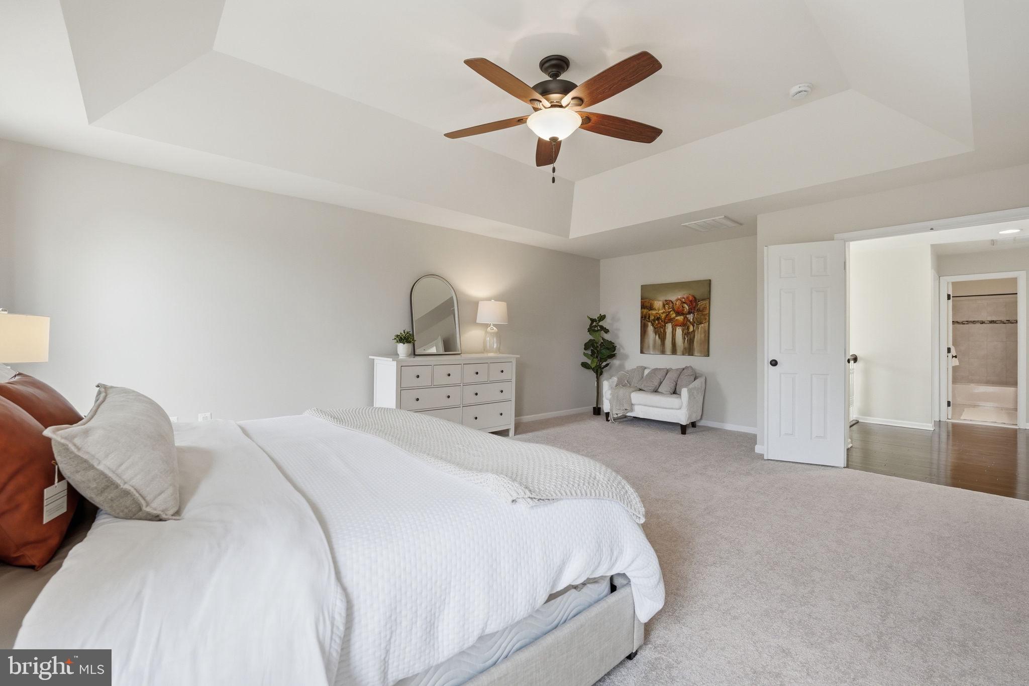 DOMINION VALLEY COUNTRY CLUB - Residential
