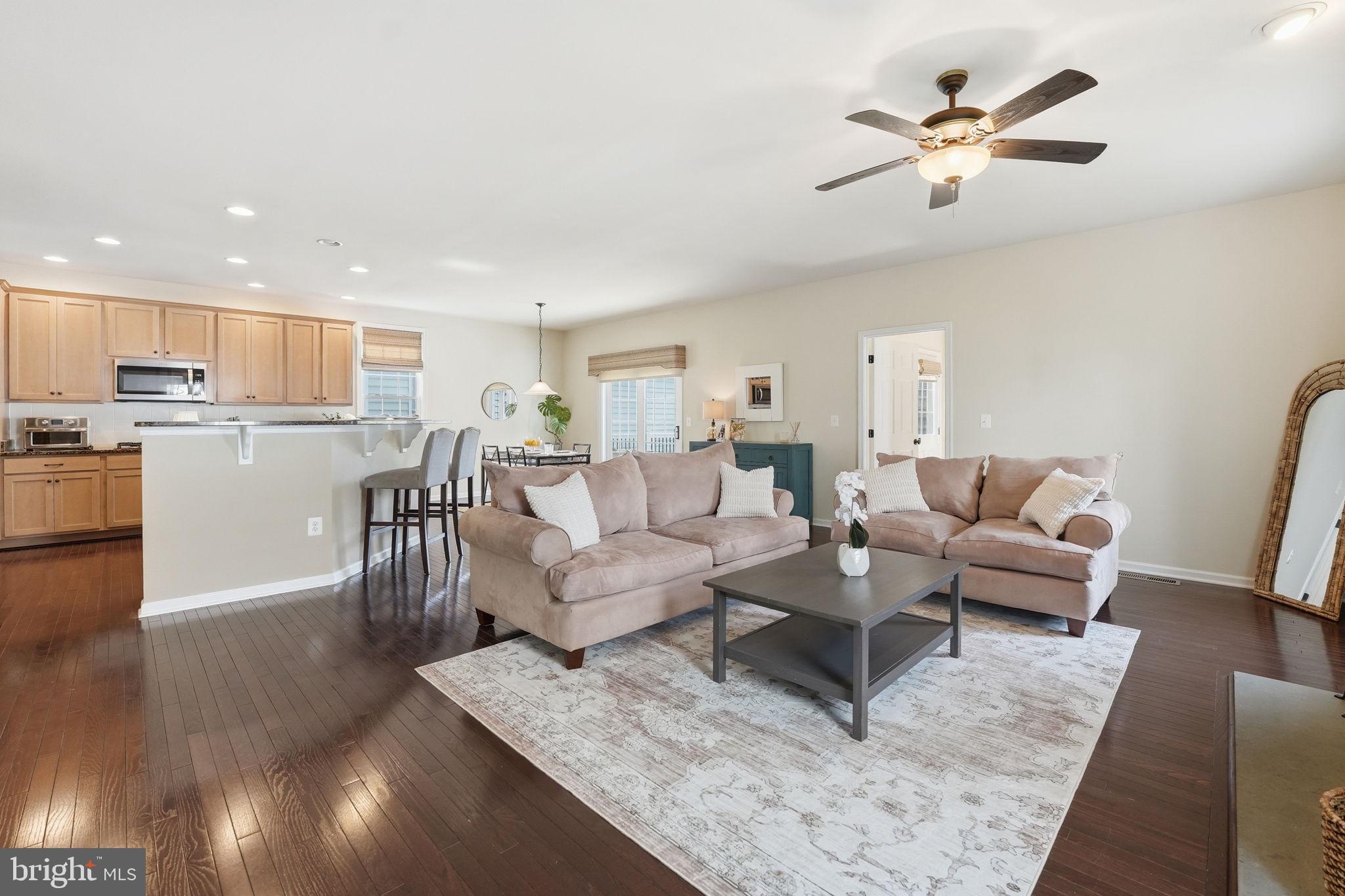 DOMINION VALLEY COUNTRY CLUB - Residential