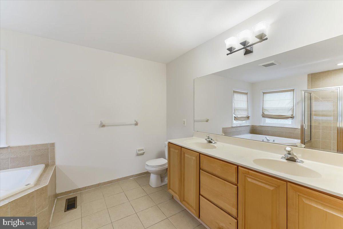 VALLEYBROOKE CHASE - Residential
