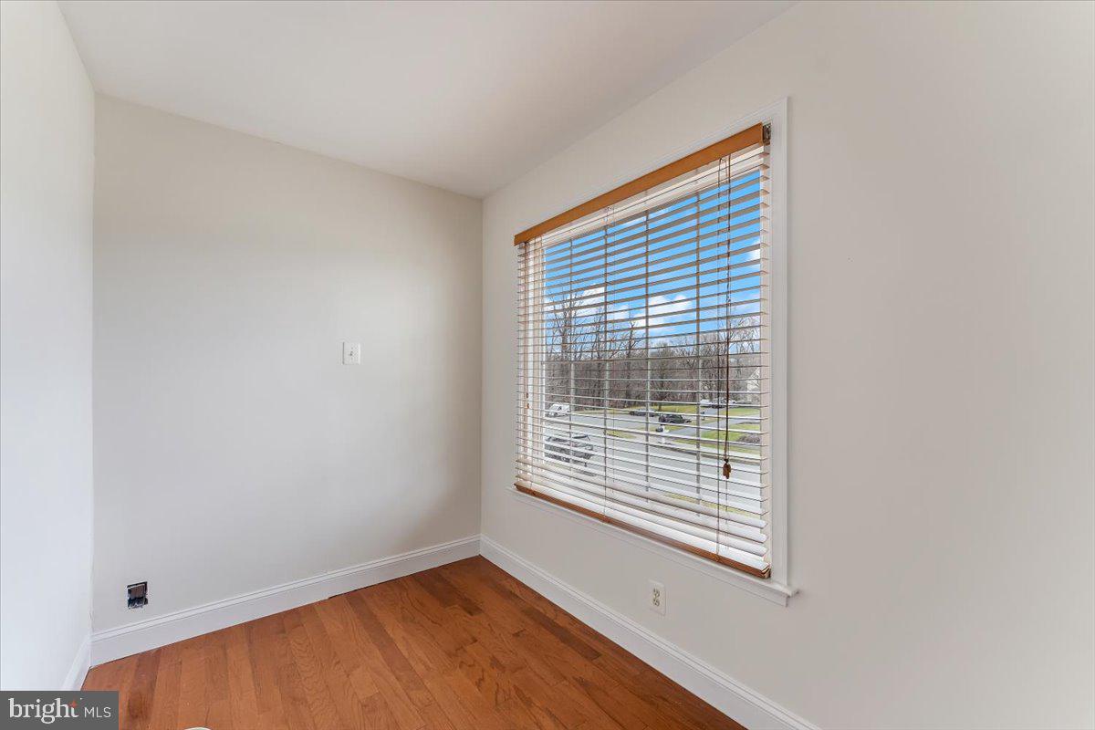 VALLEYBROOKE CHASE - Residential