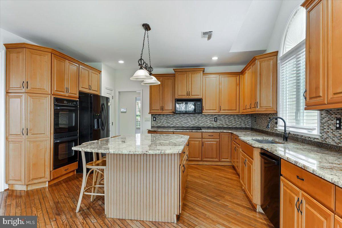 VALLEYBROOKE CHASE - Residential