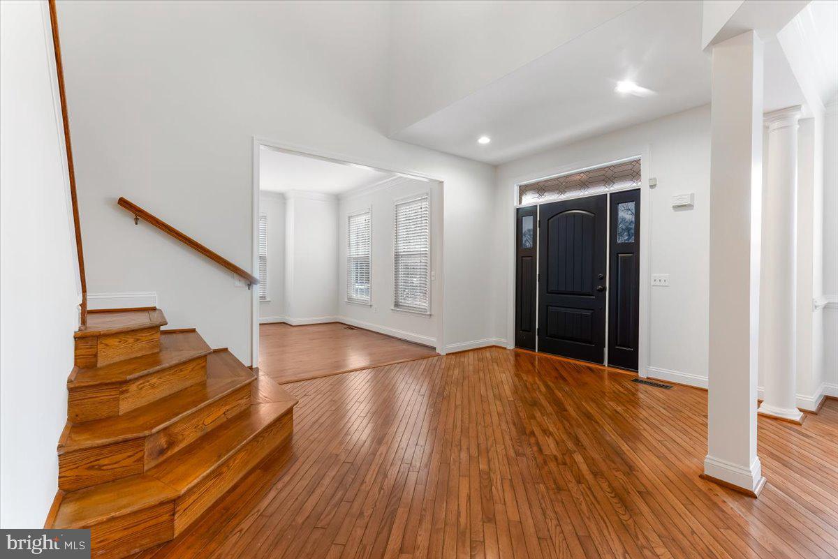 VALLEYBROOKE CHASE - Residential