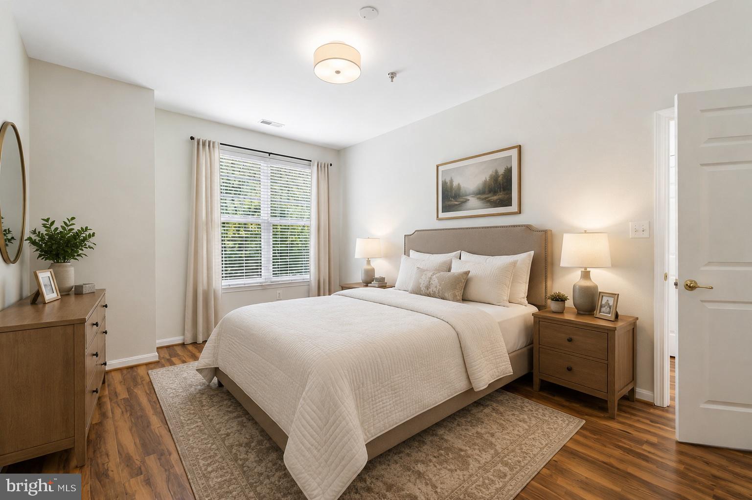 HOMELAND - Residential