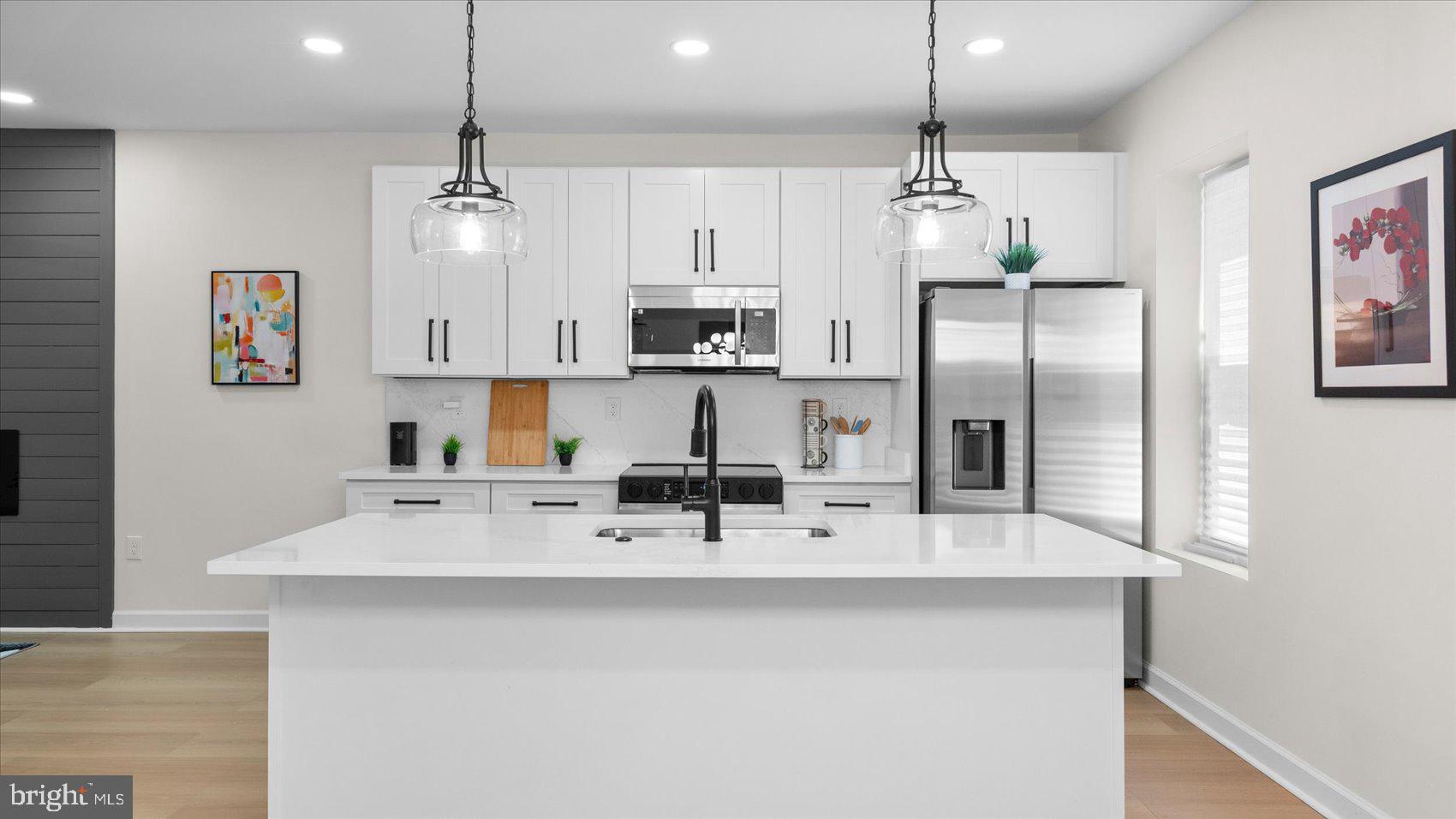 MONDAWMIN - Residential