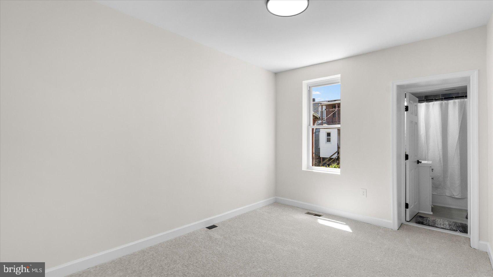 MONDAWMIN - Residential