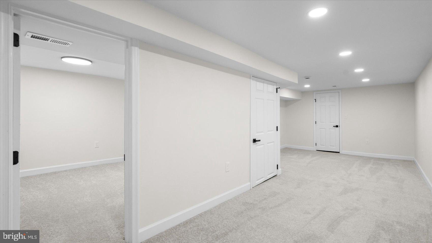 MONDAWMIN - Residential