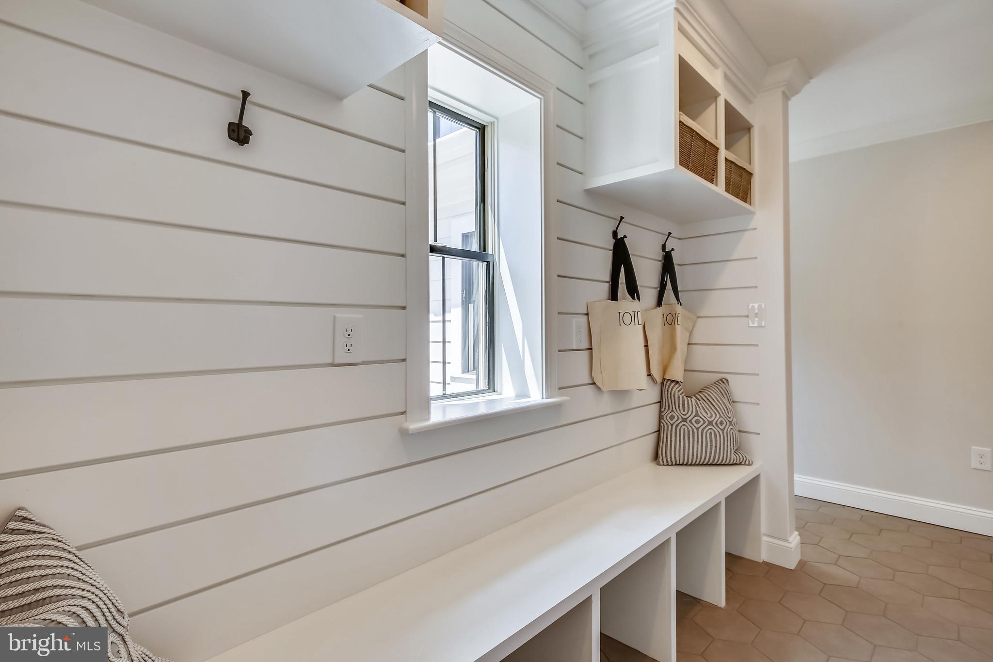 BRADDOCK HEIGHTS - Residential