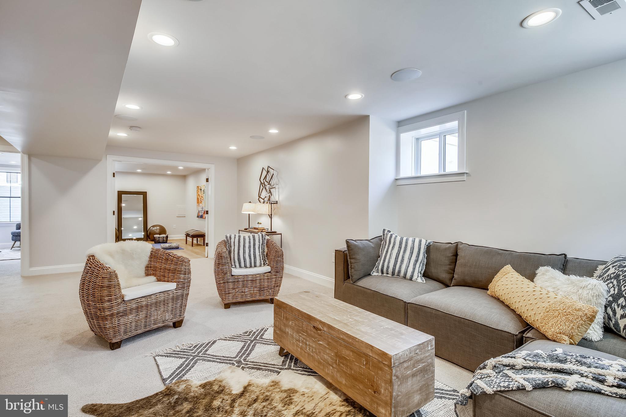 BRADDOCK HEIGHTS - Residential