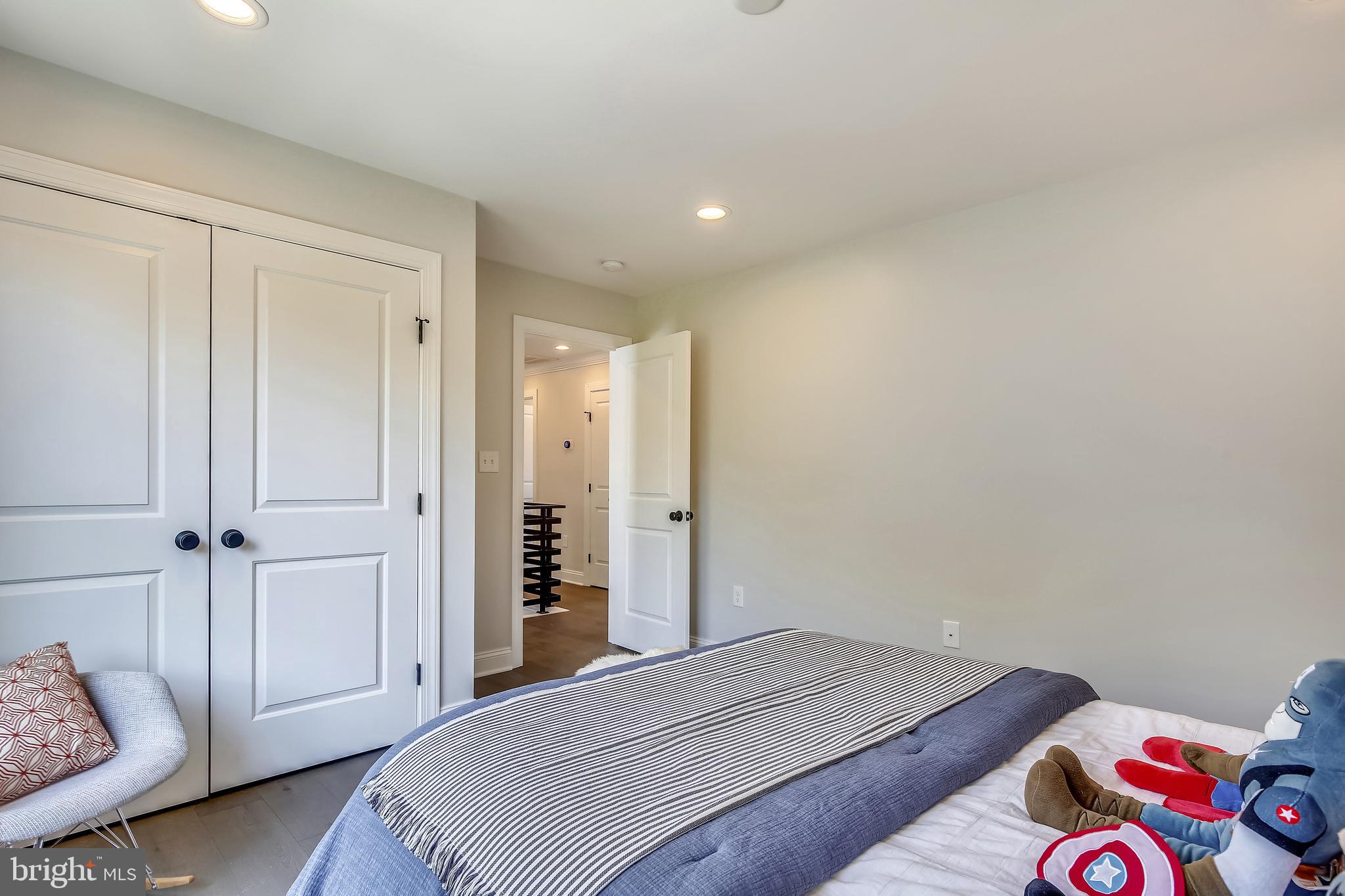 BRADDOCK HEIGHTS - Residential