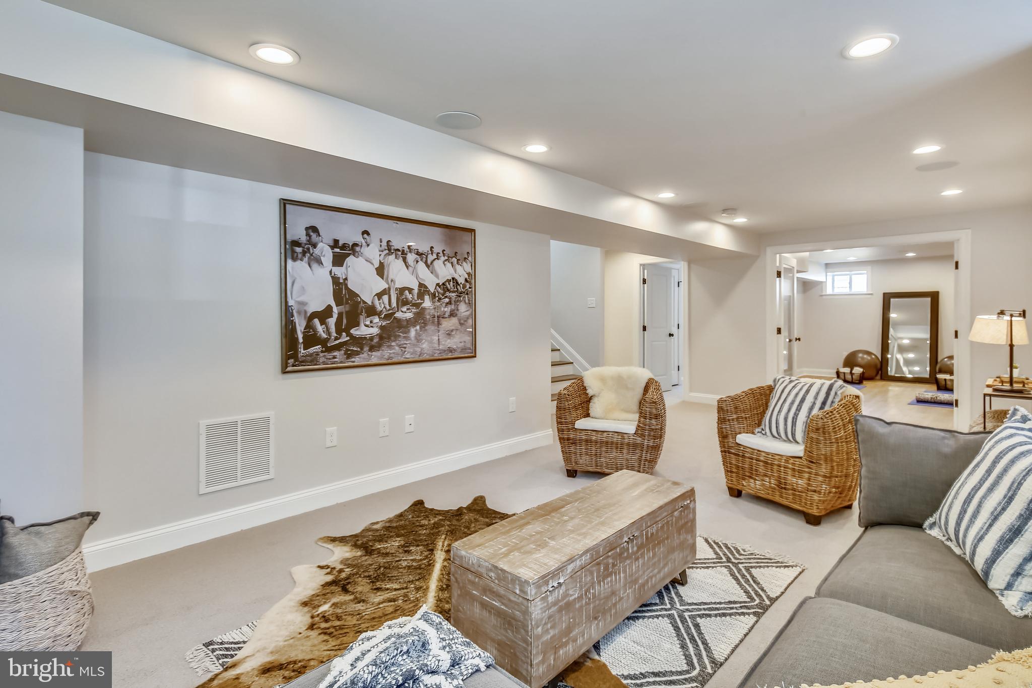 BRADDOCK HEIGHTS - Residential
