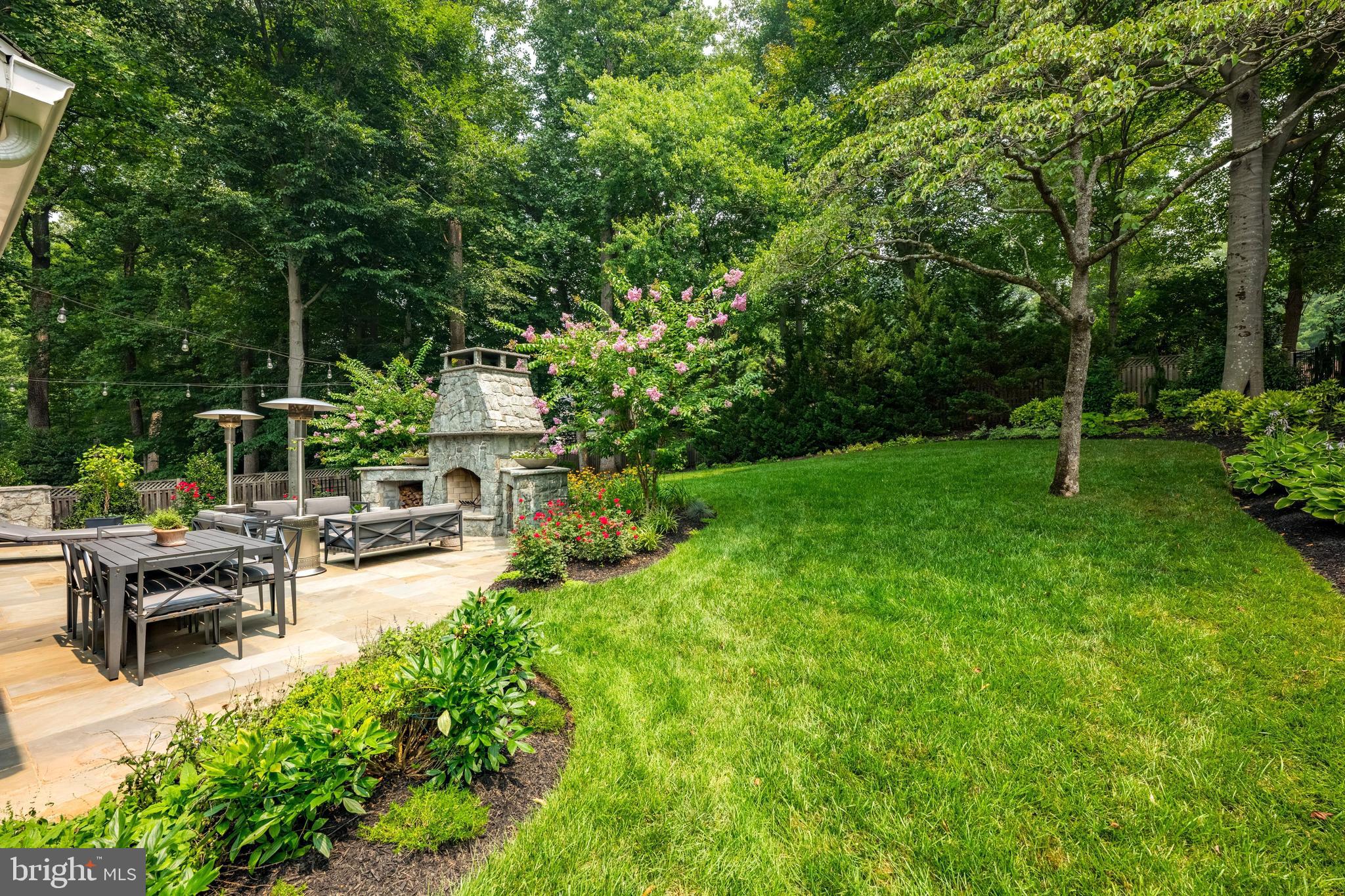RIVER FALLS - Residential