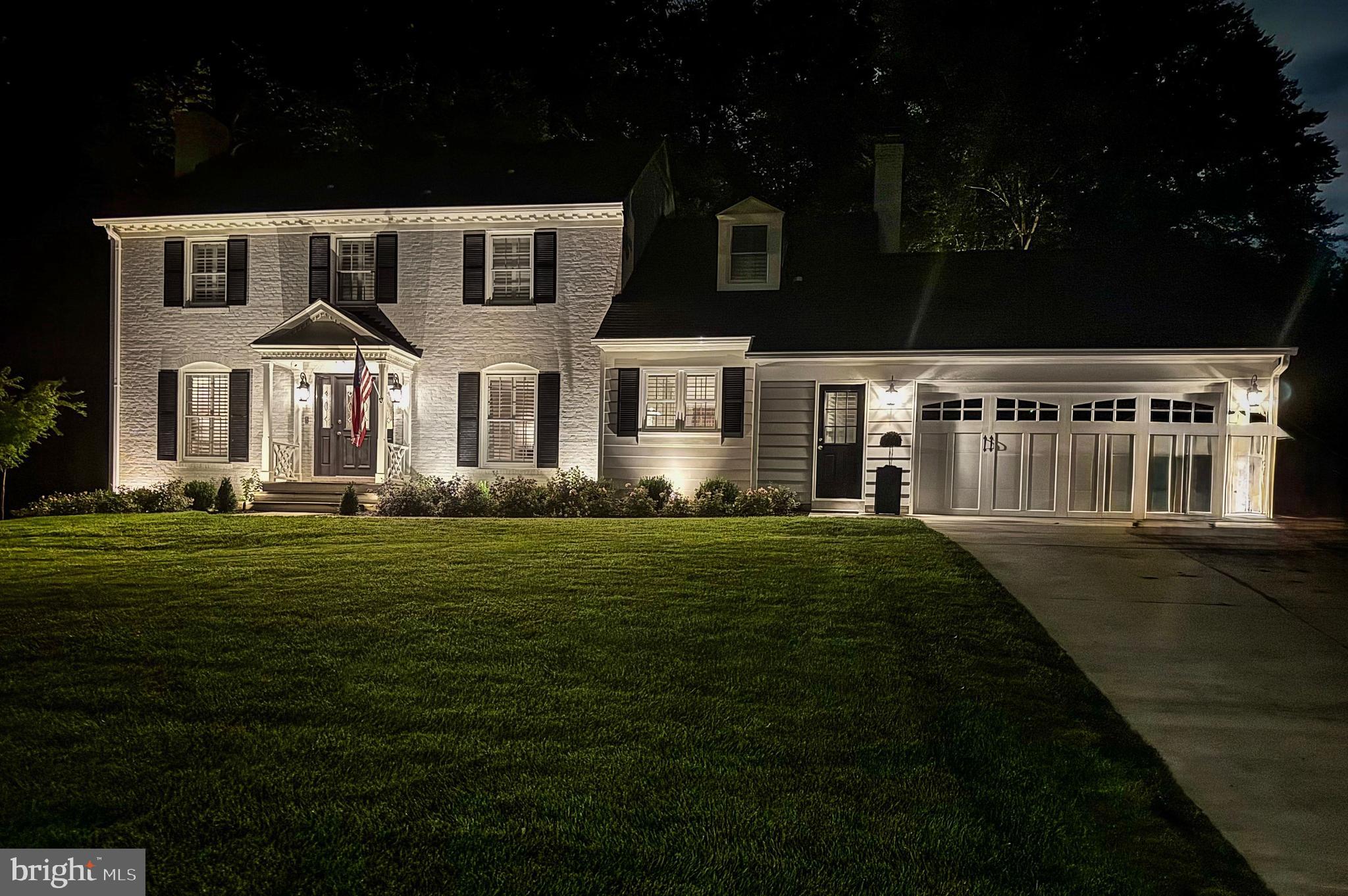 RIVER FALLS - Residential