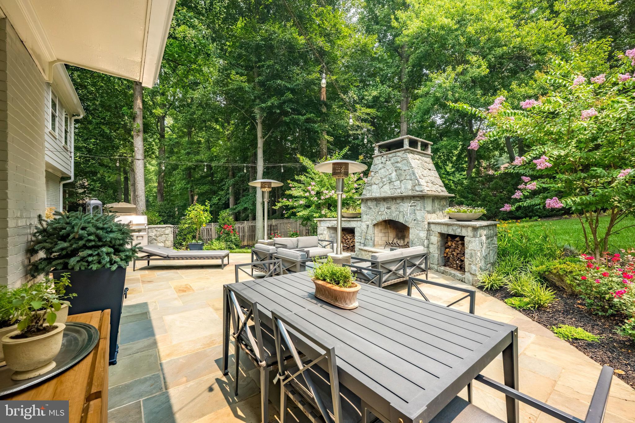 RIVER FALLS - Residential