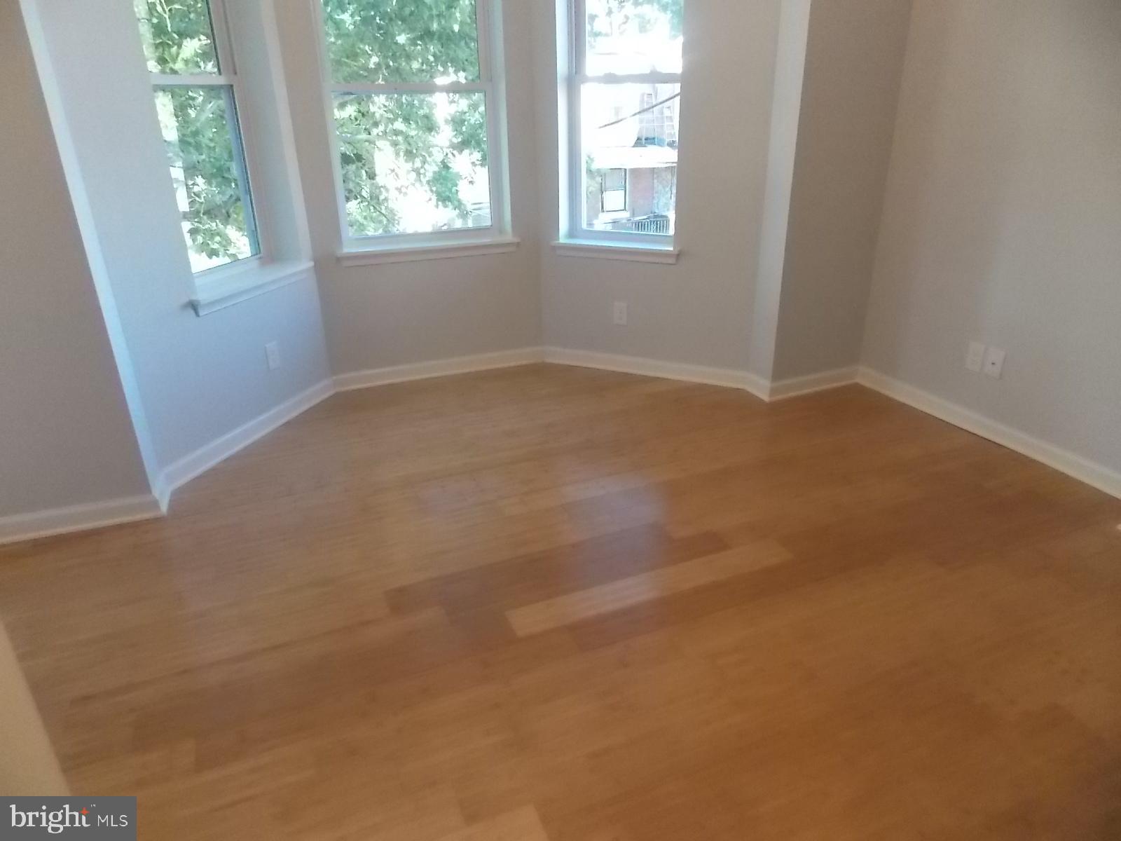 MILL CREEK - Residential