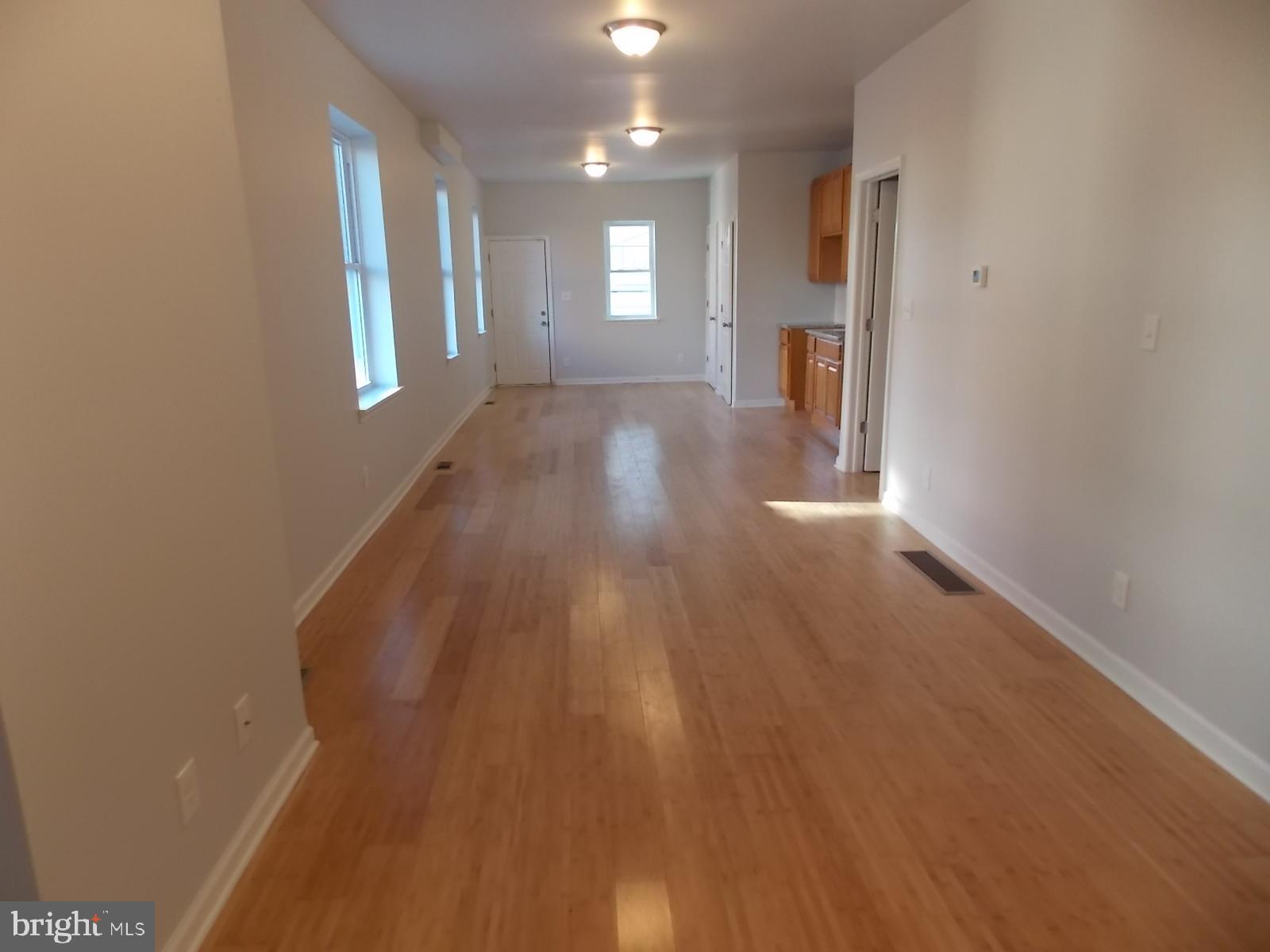 MILL CREEK - Residential