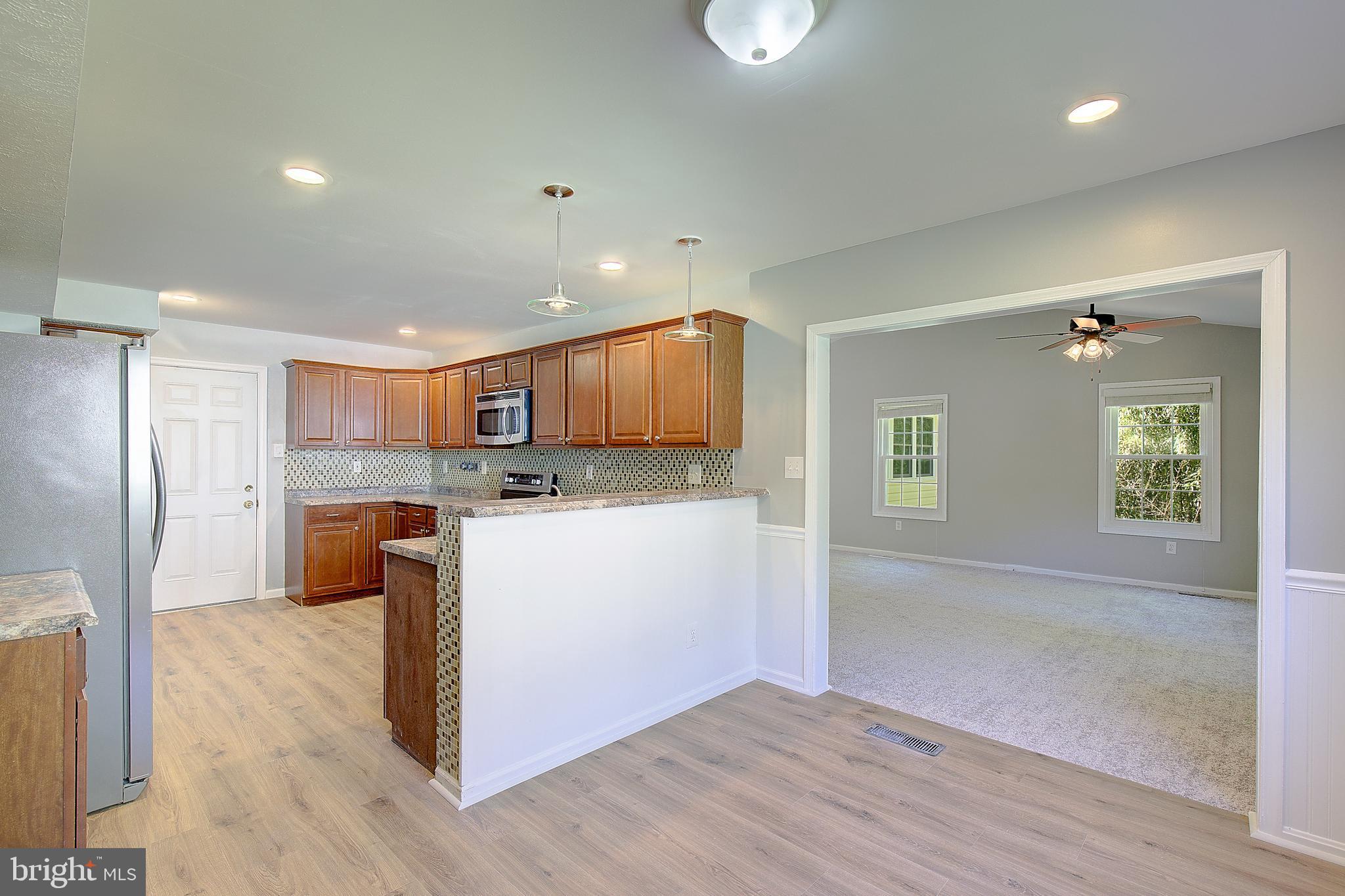 MATTINGLY AVE IND HEAD - Residential