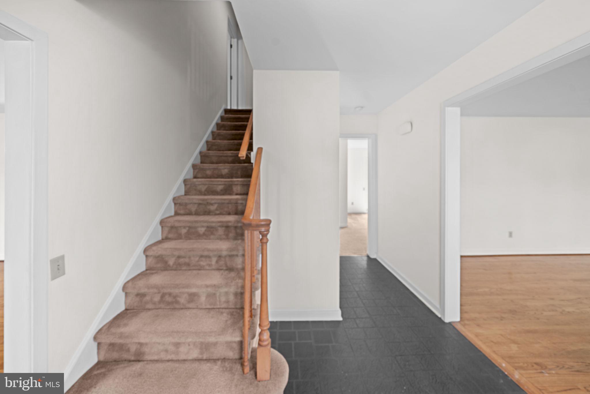 LIMESTONE HILLS - Residential