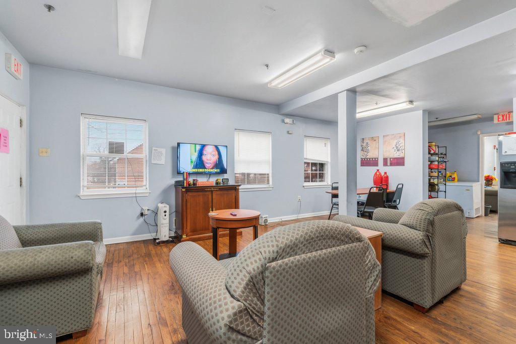 PEN LUCY - Residential