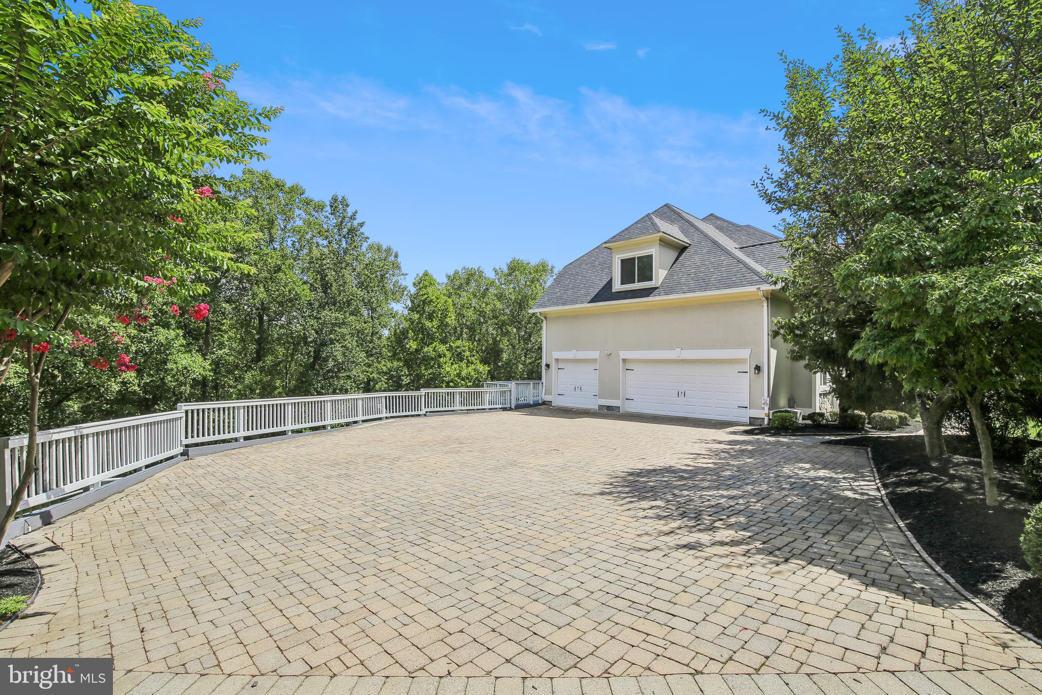 BROWNS MILL FOREST - Residential