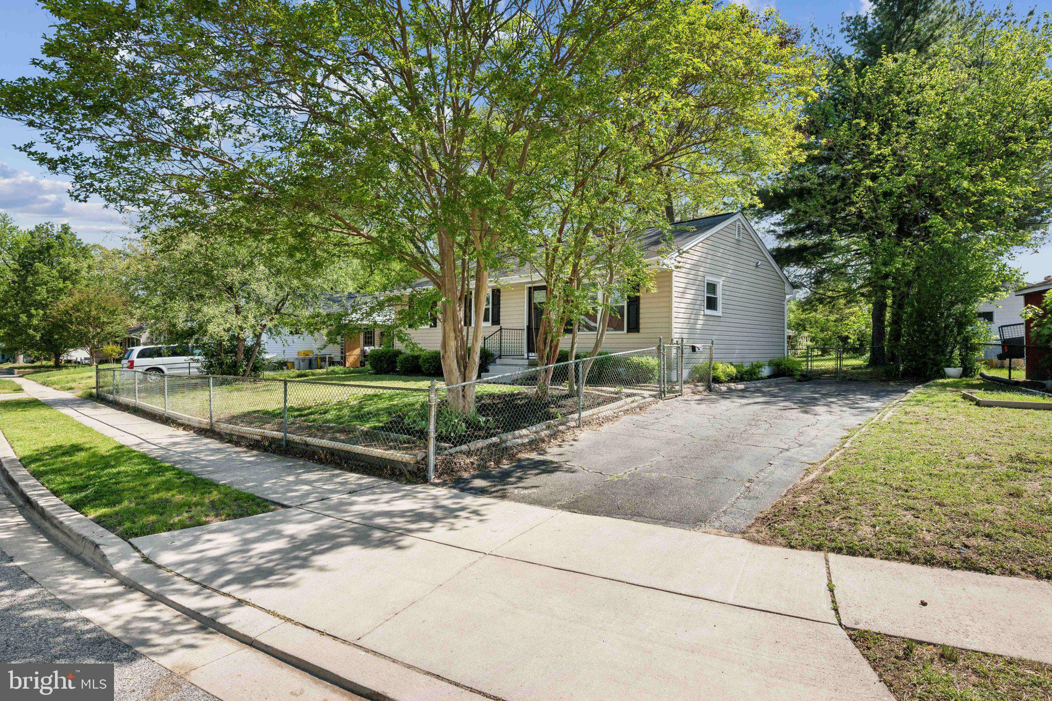 STAGECROFT - Residential